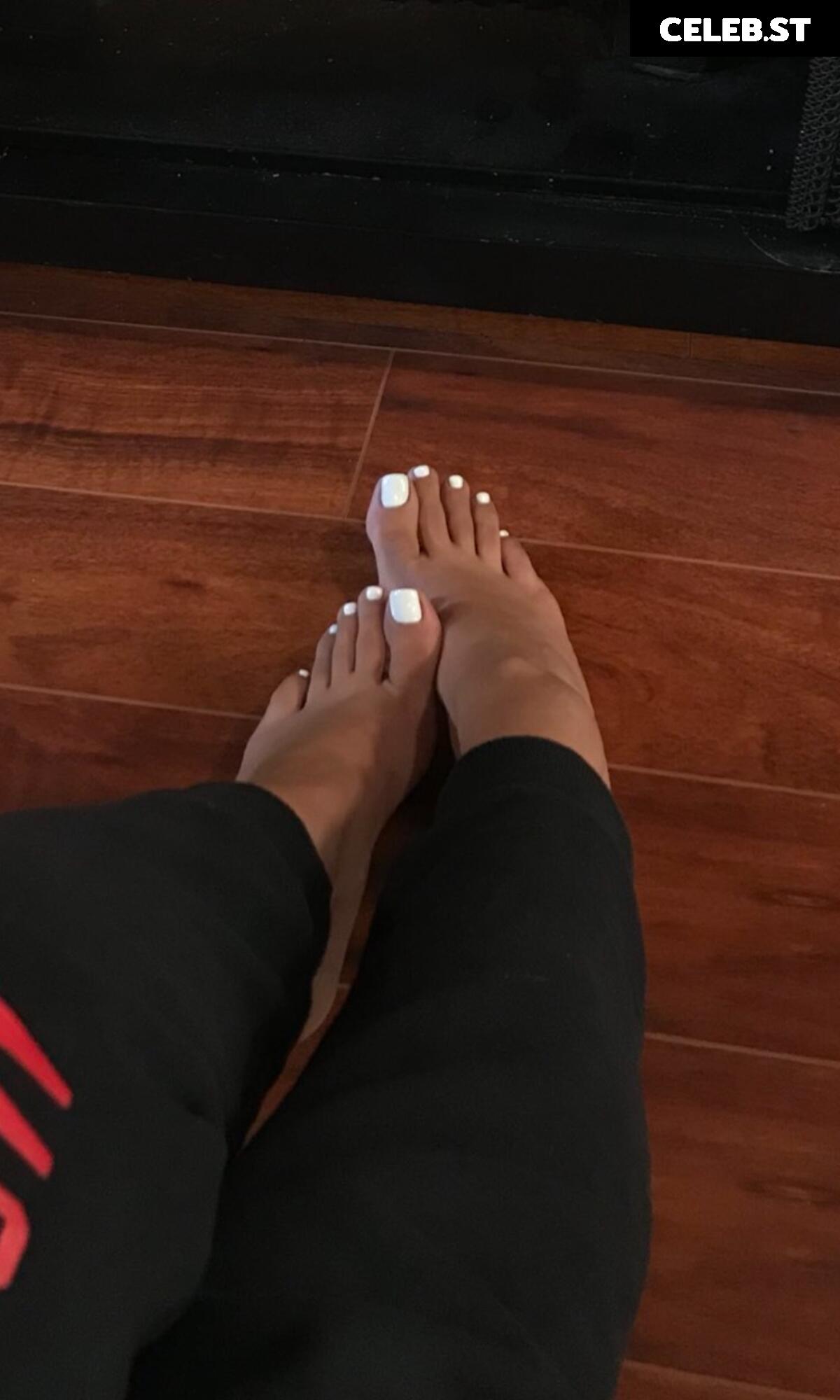 Mia Khalifa Image 1902851
