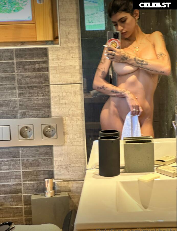 Mia Khalifa Image 1900139