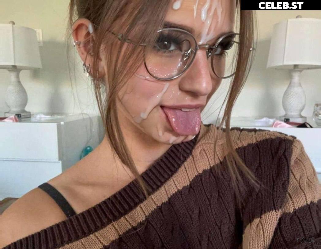 Brooke Monk (fake) Image 1909666