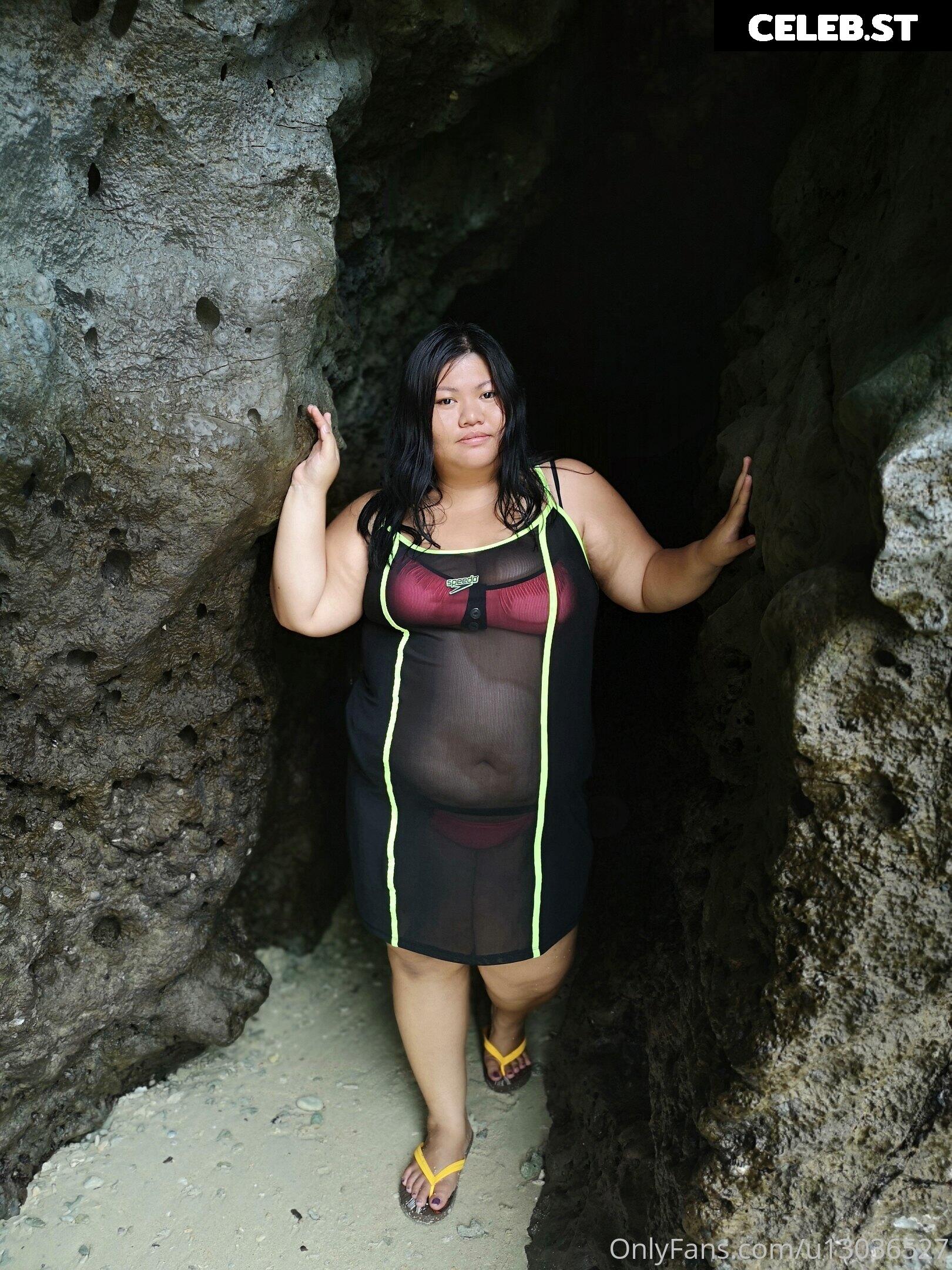ameenachubbycutie Image 14823718