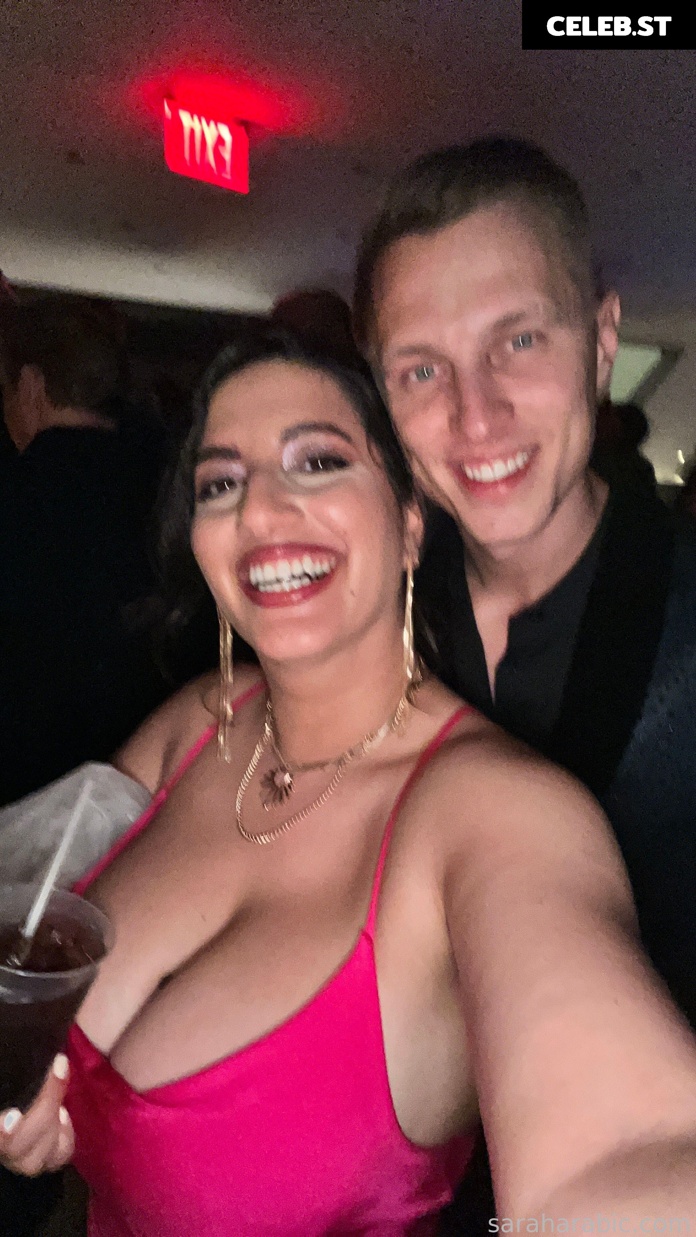 SarahArabic Image 14654015