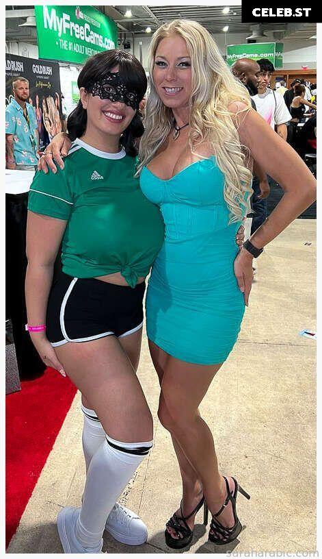 SarahArabic Image 14657554