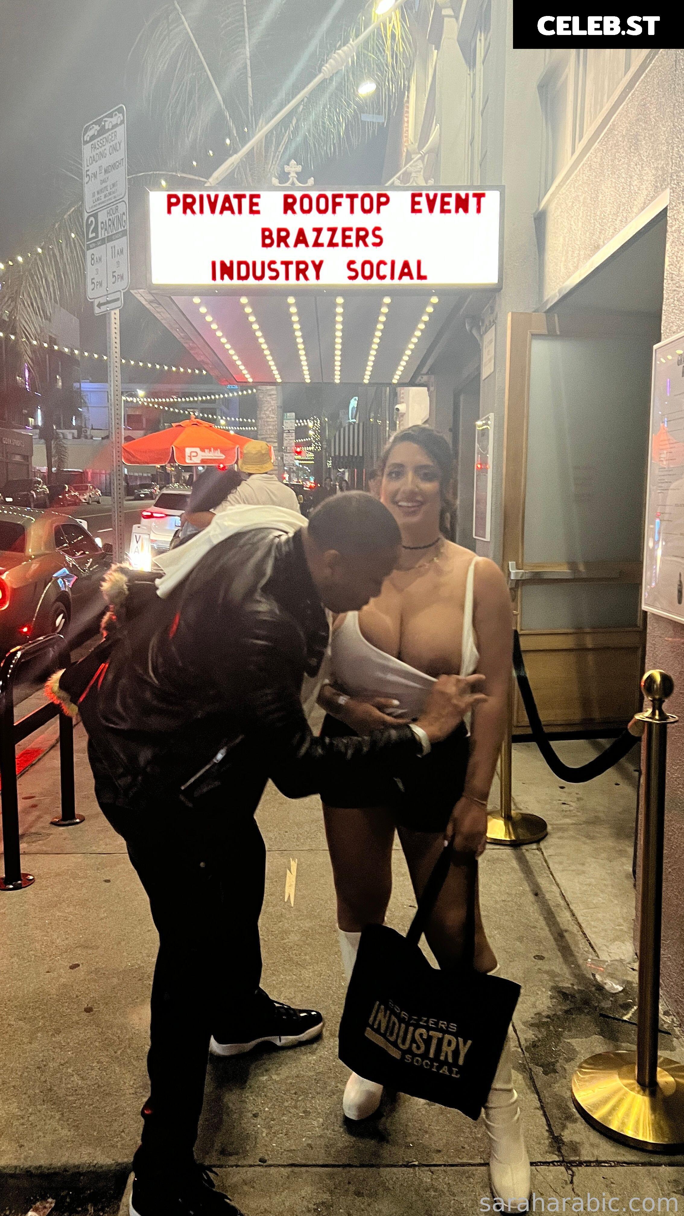SarahArabic Image 14653175