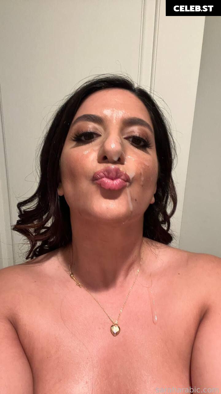 SarahArabic Image 14652092
