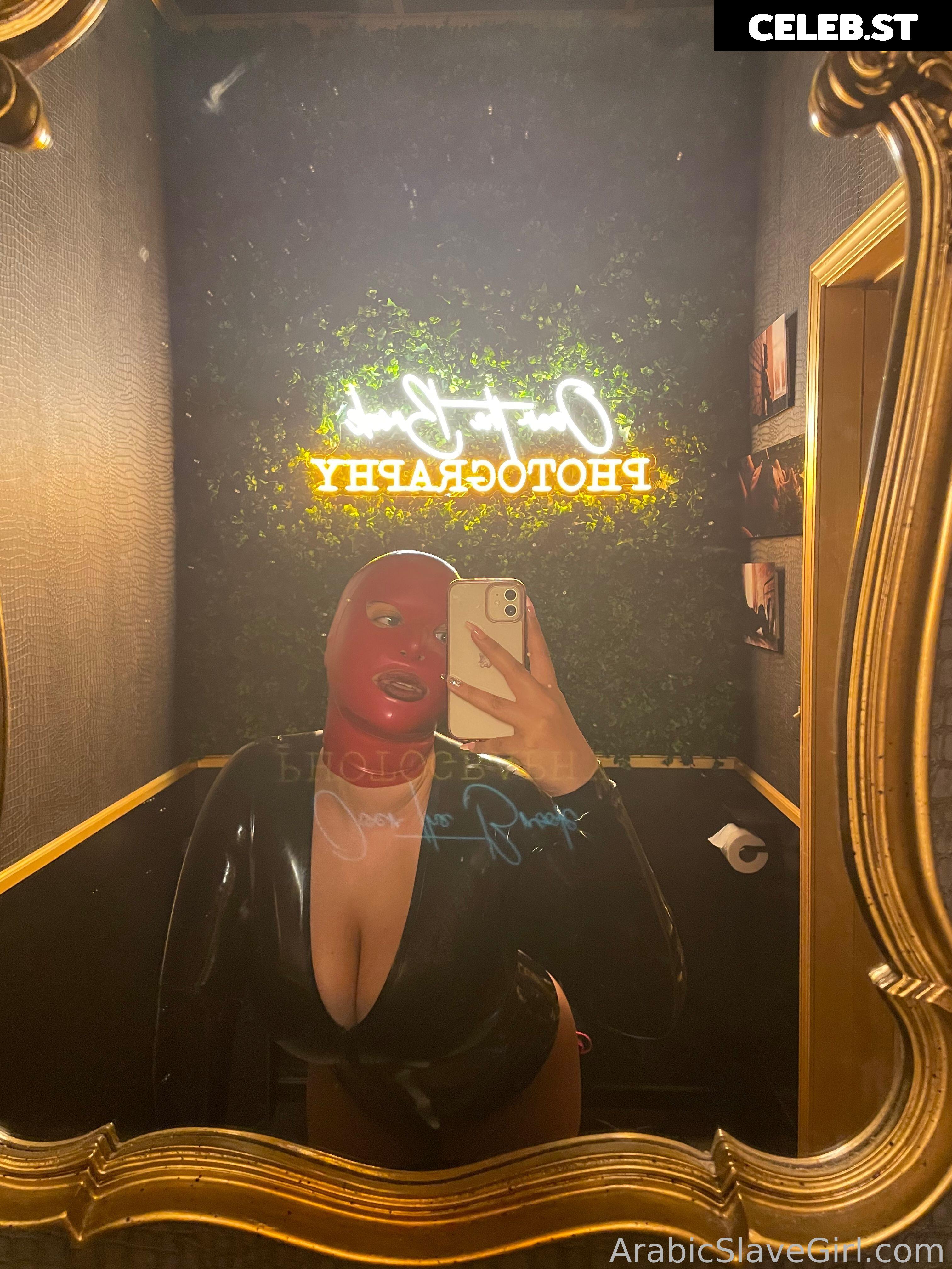 SarahArabic Image 14659306