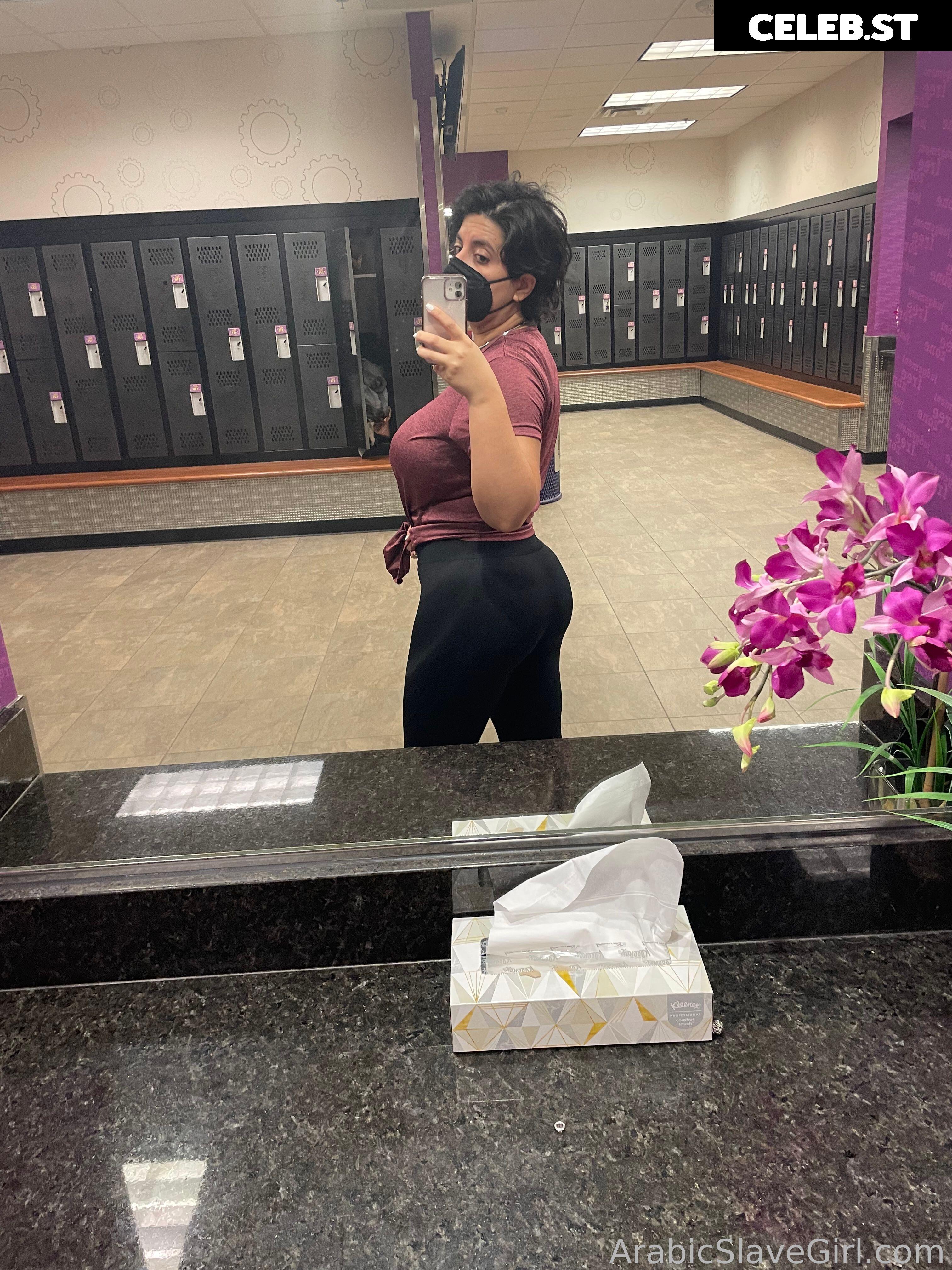 SarahArabic Image 14660713