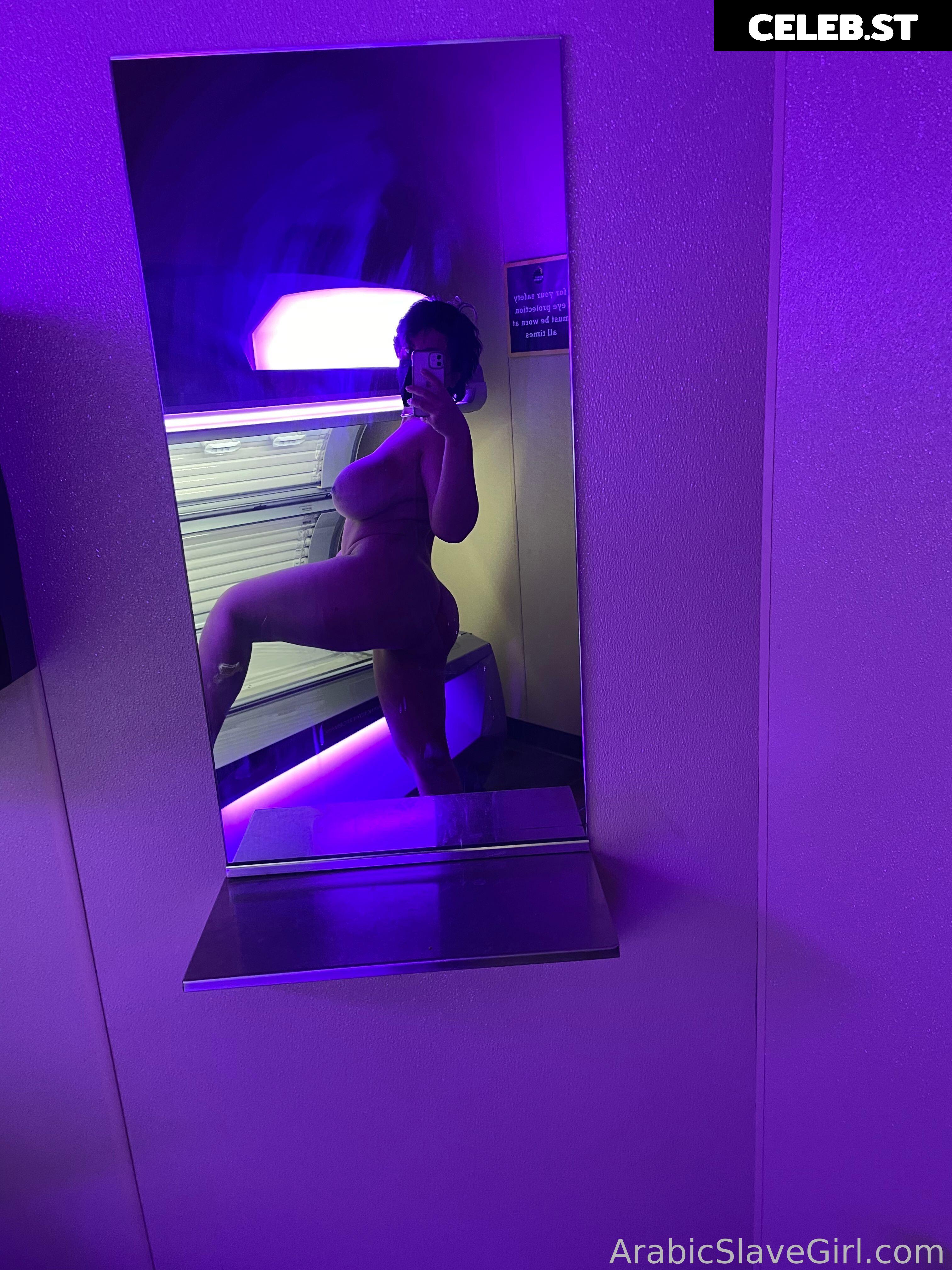 SarahArabic Image 14660295
