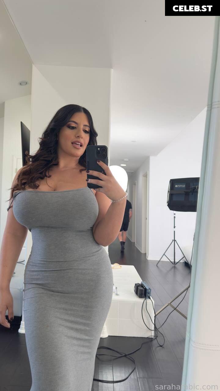 SarahArabic Image 14640910