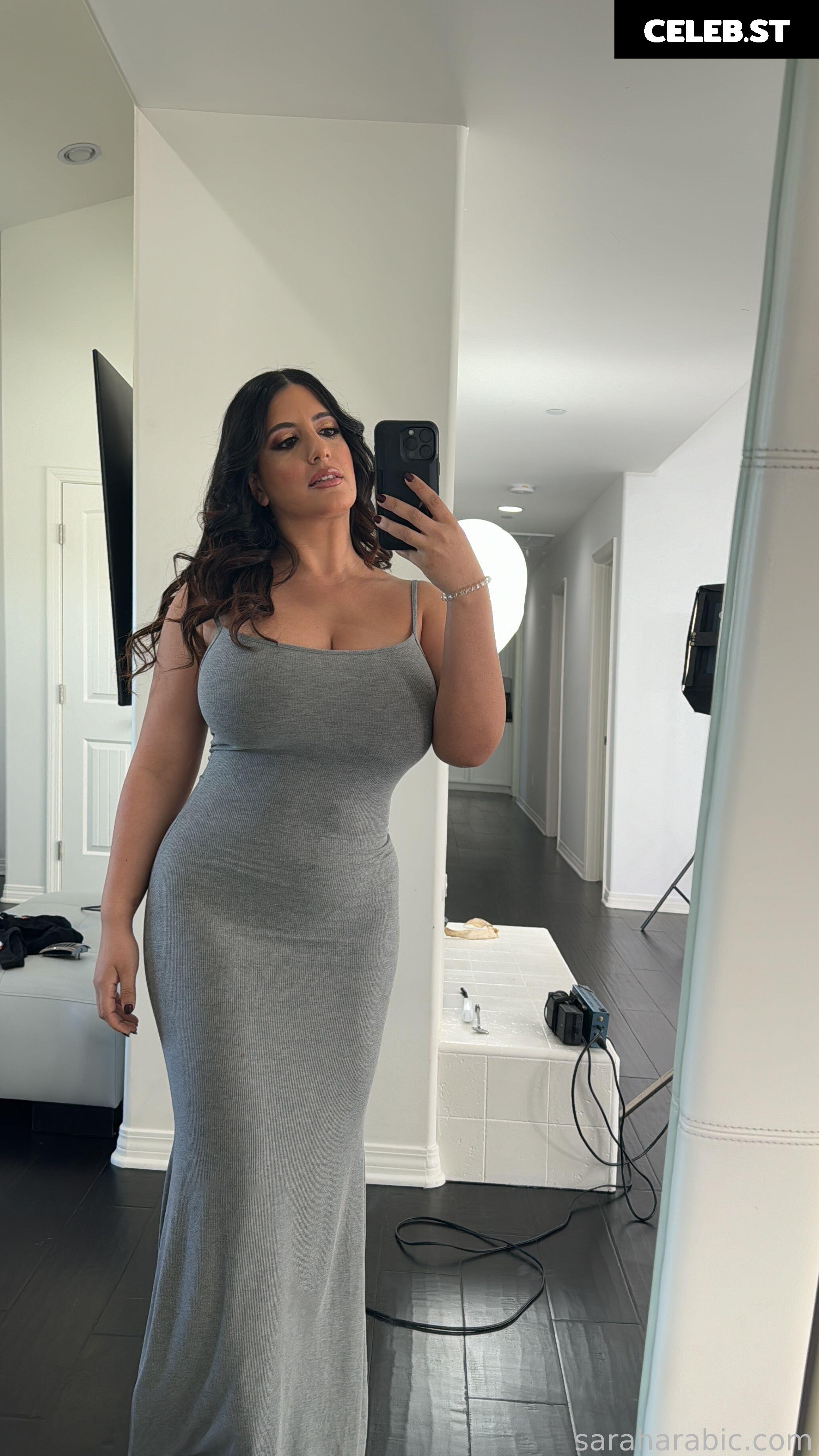 SarahArabic Image 14640627