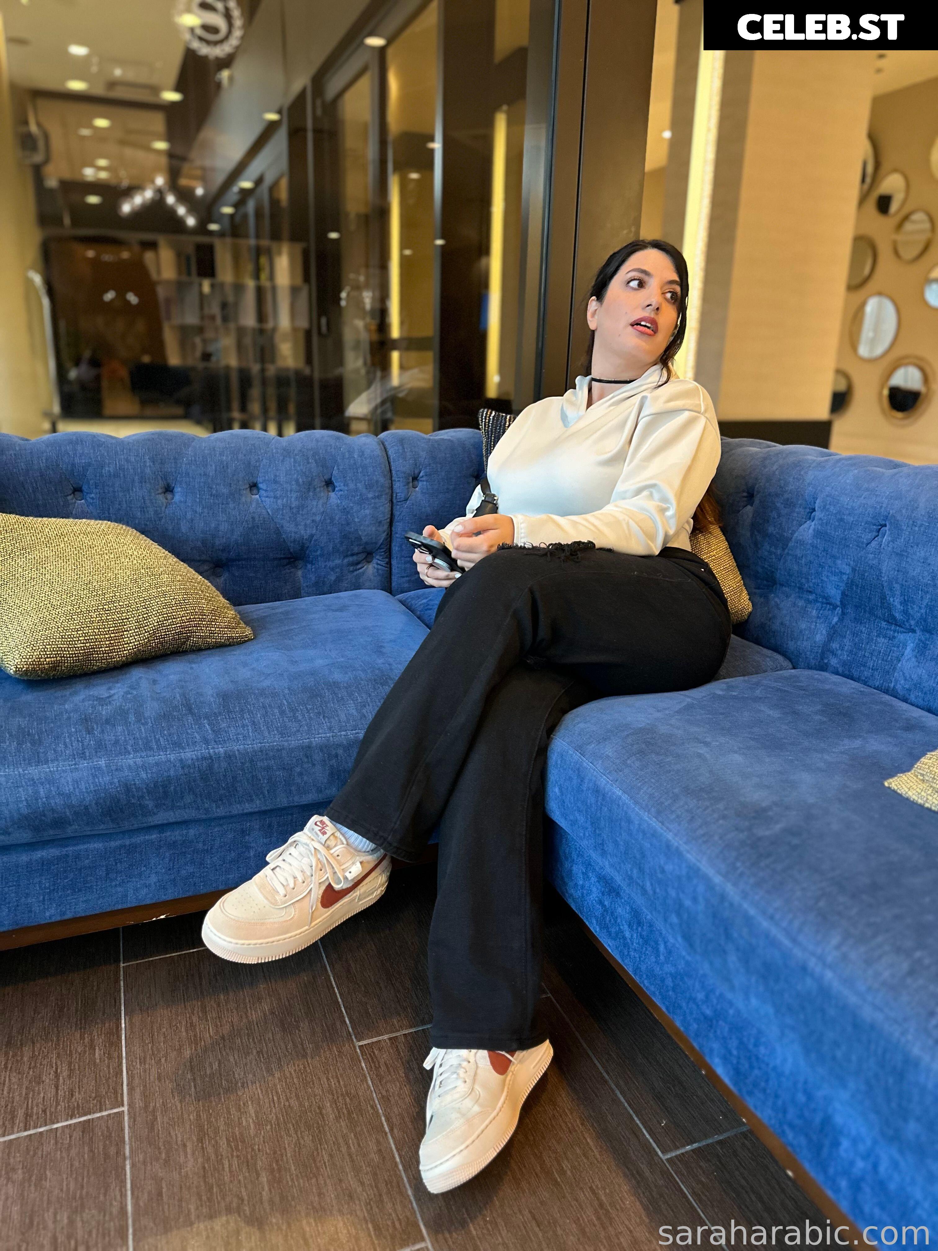 SarahArabic Image 14649394