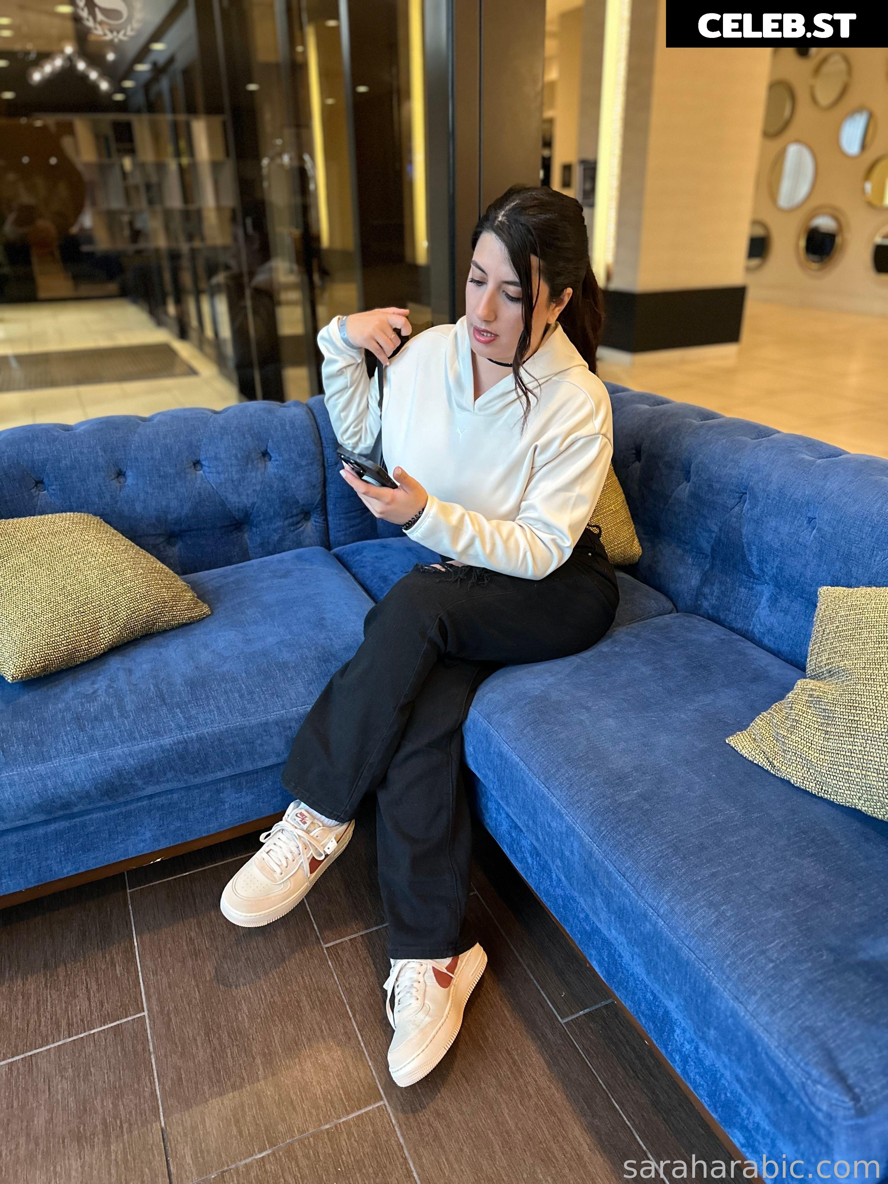 SarahArabic Image 14649381