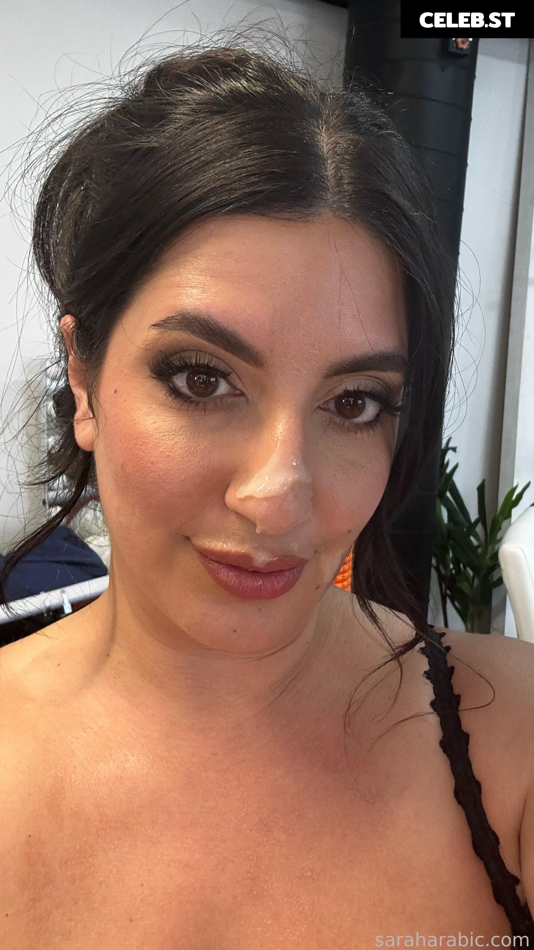 SarahArabic Image 14634386