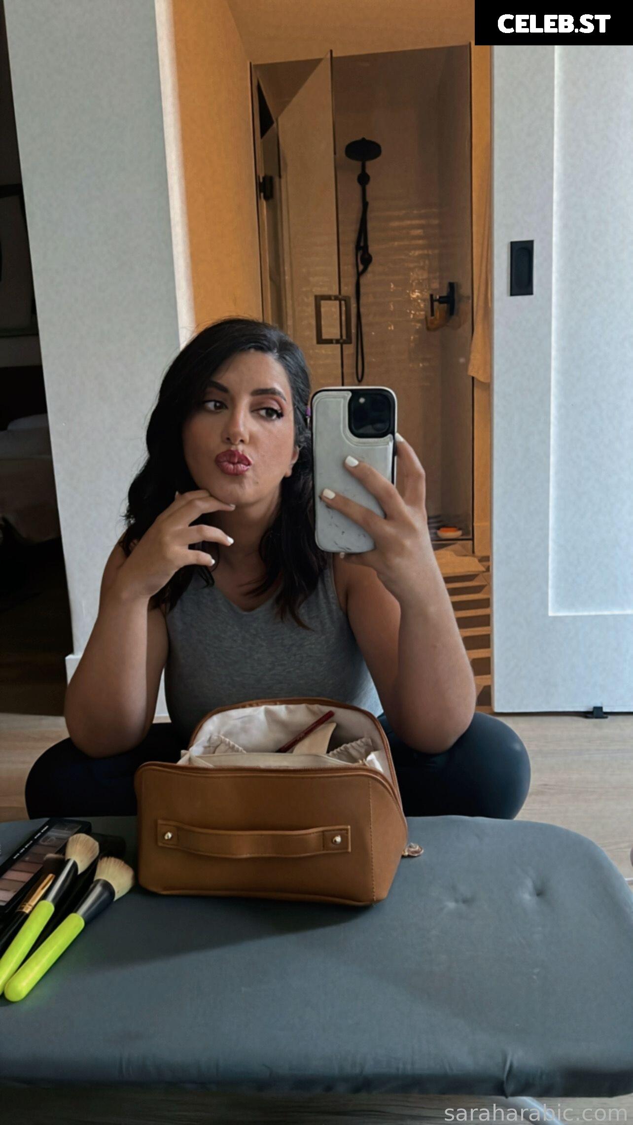 SarahArabic Image 14637339