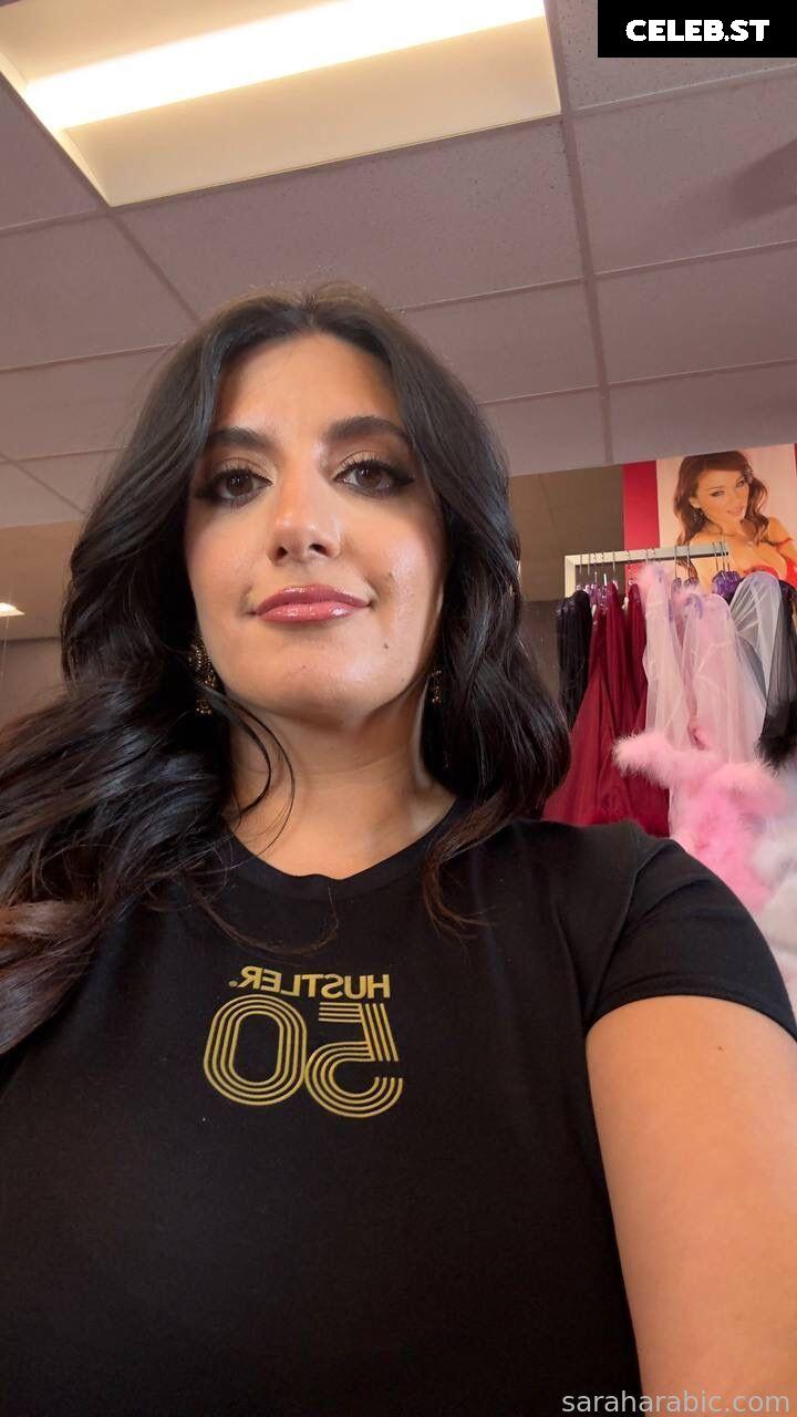 SarahArabic Image 14636905