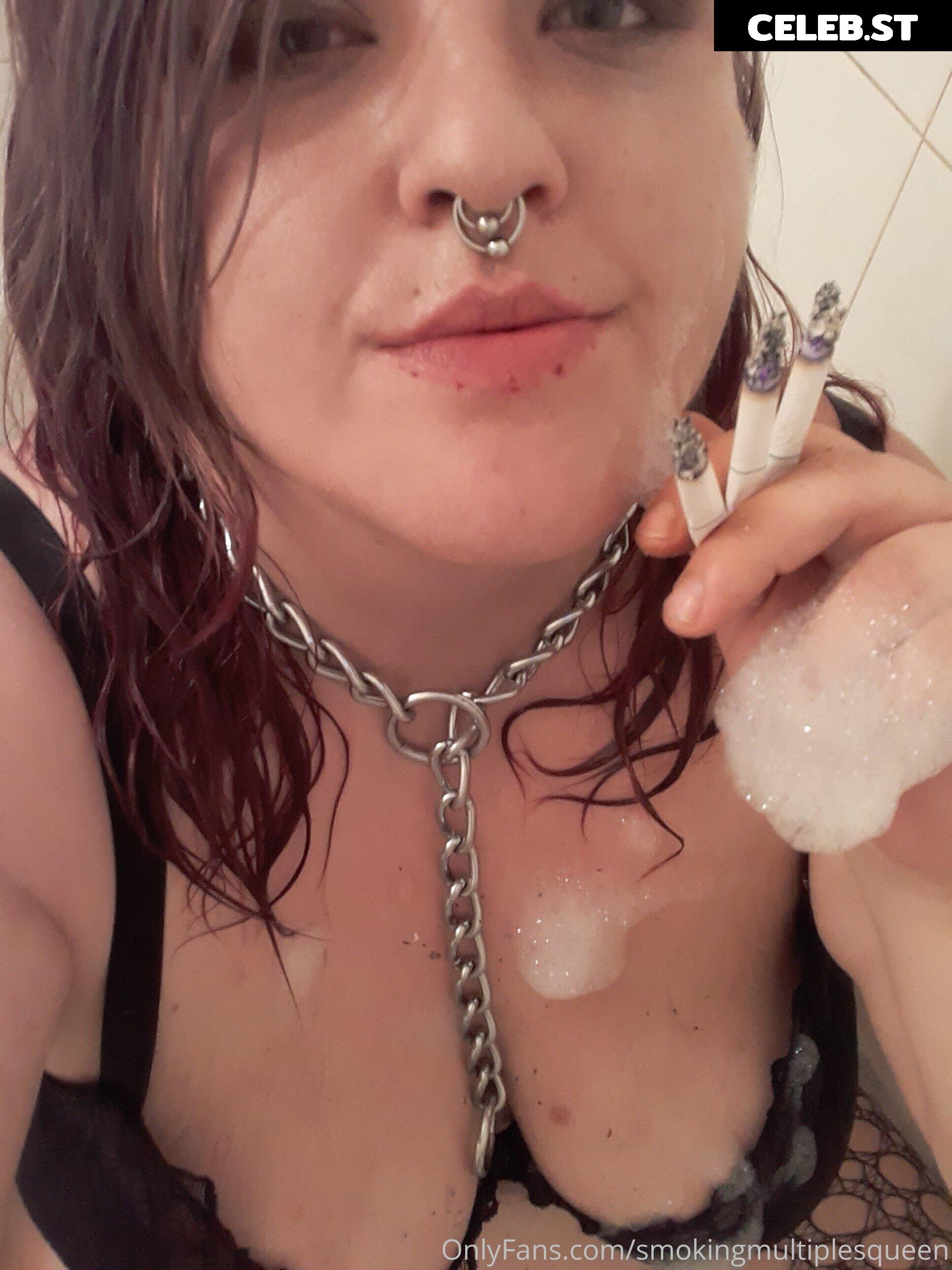 extremesmokingqueen Image 14690570
