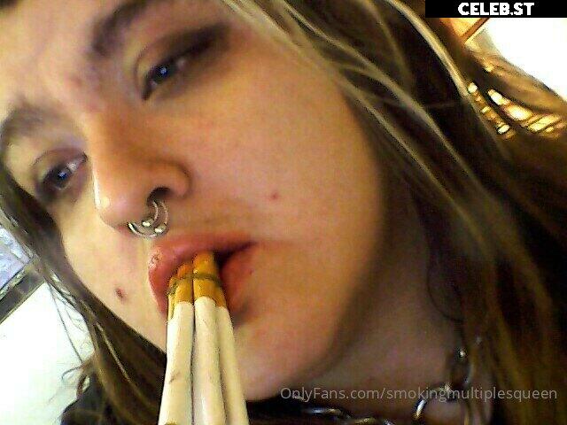 extremesmokingqueen Image 14687605