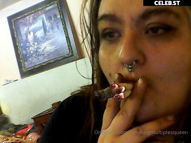 extremesmokingqueen Image 14687609