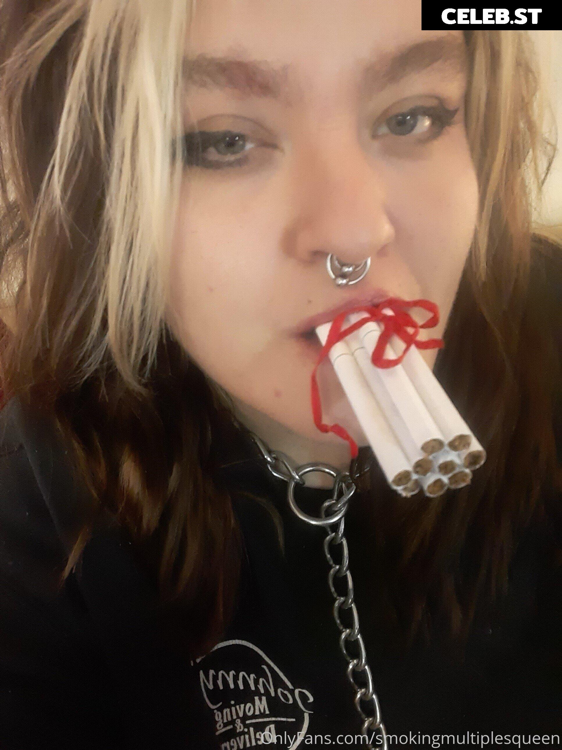 extremesmokingqueen Image 14689570