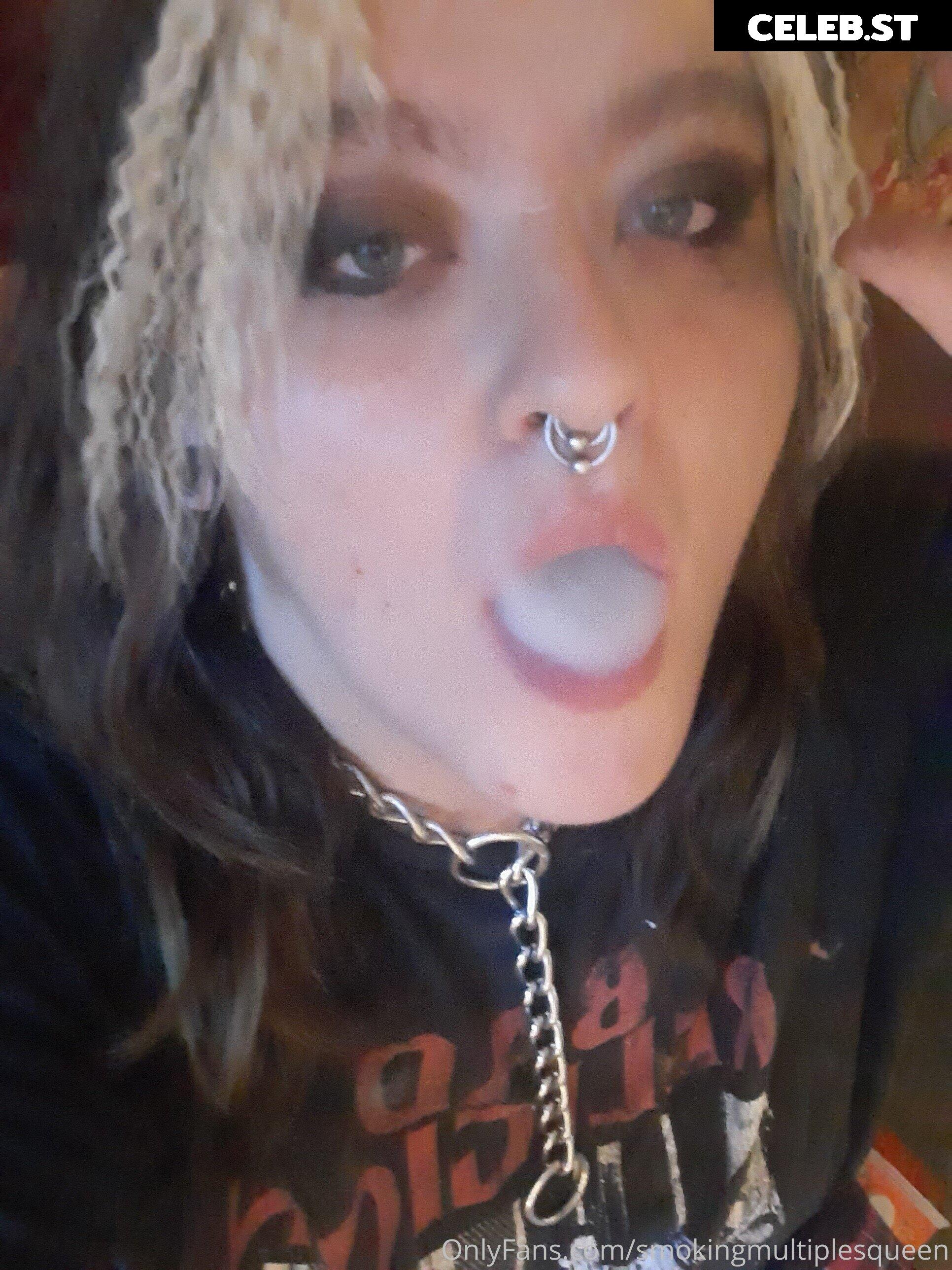 extremesmokingqueen Image 14689425