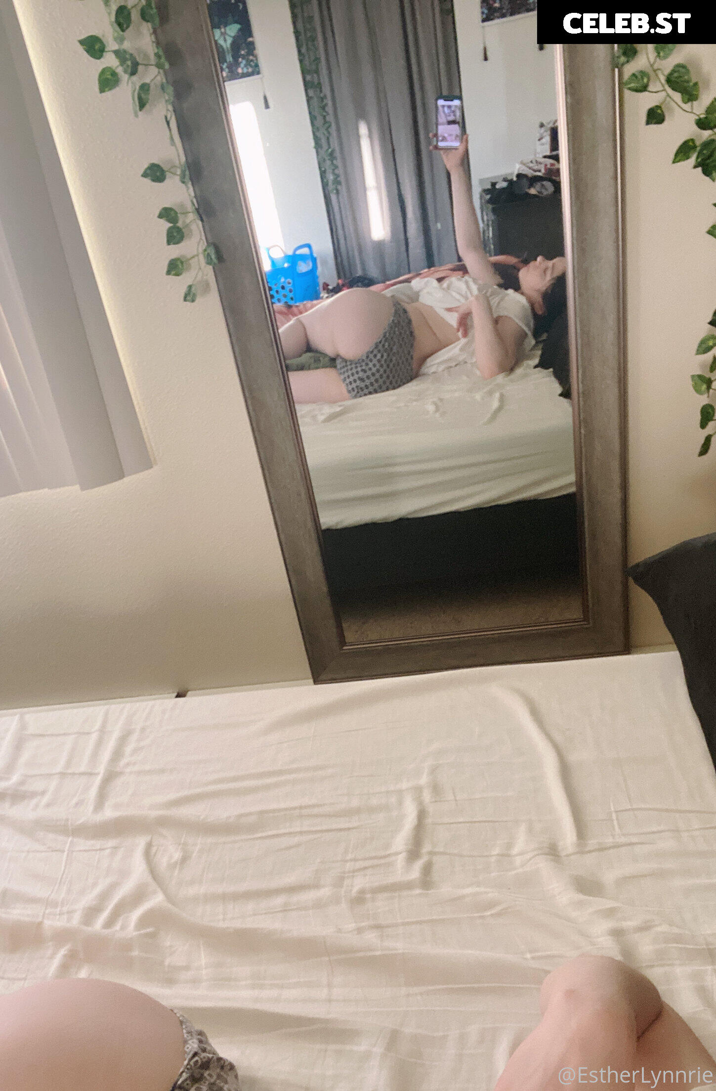 estherlynnriefree Image 14563211
