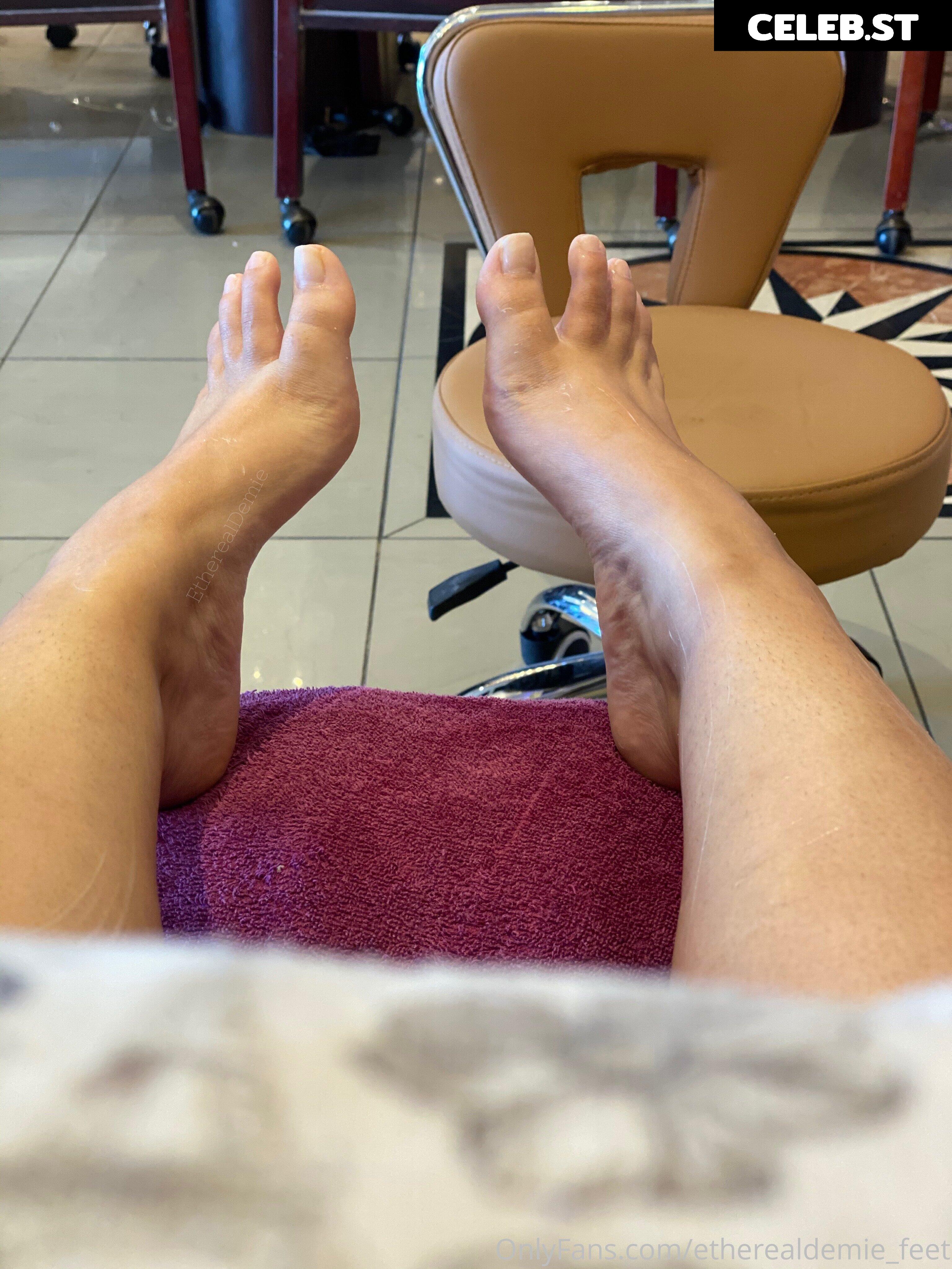 etherealdemie_feet Image 14575962
