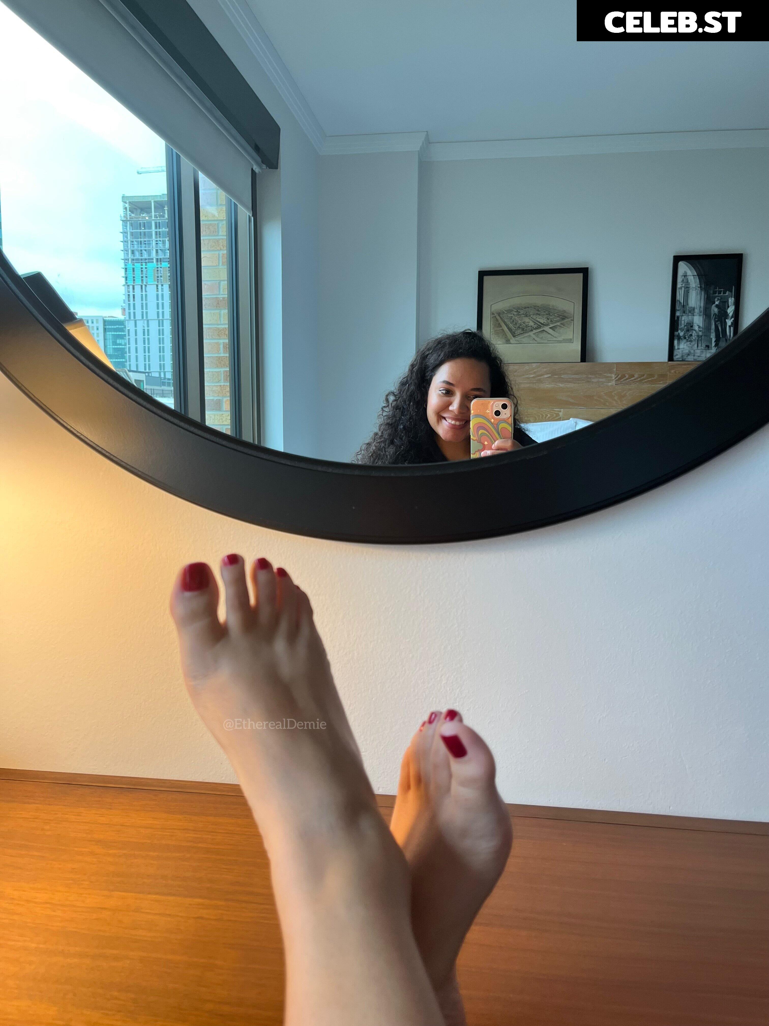 etherealdemie_feet Image 14573571