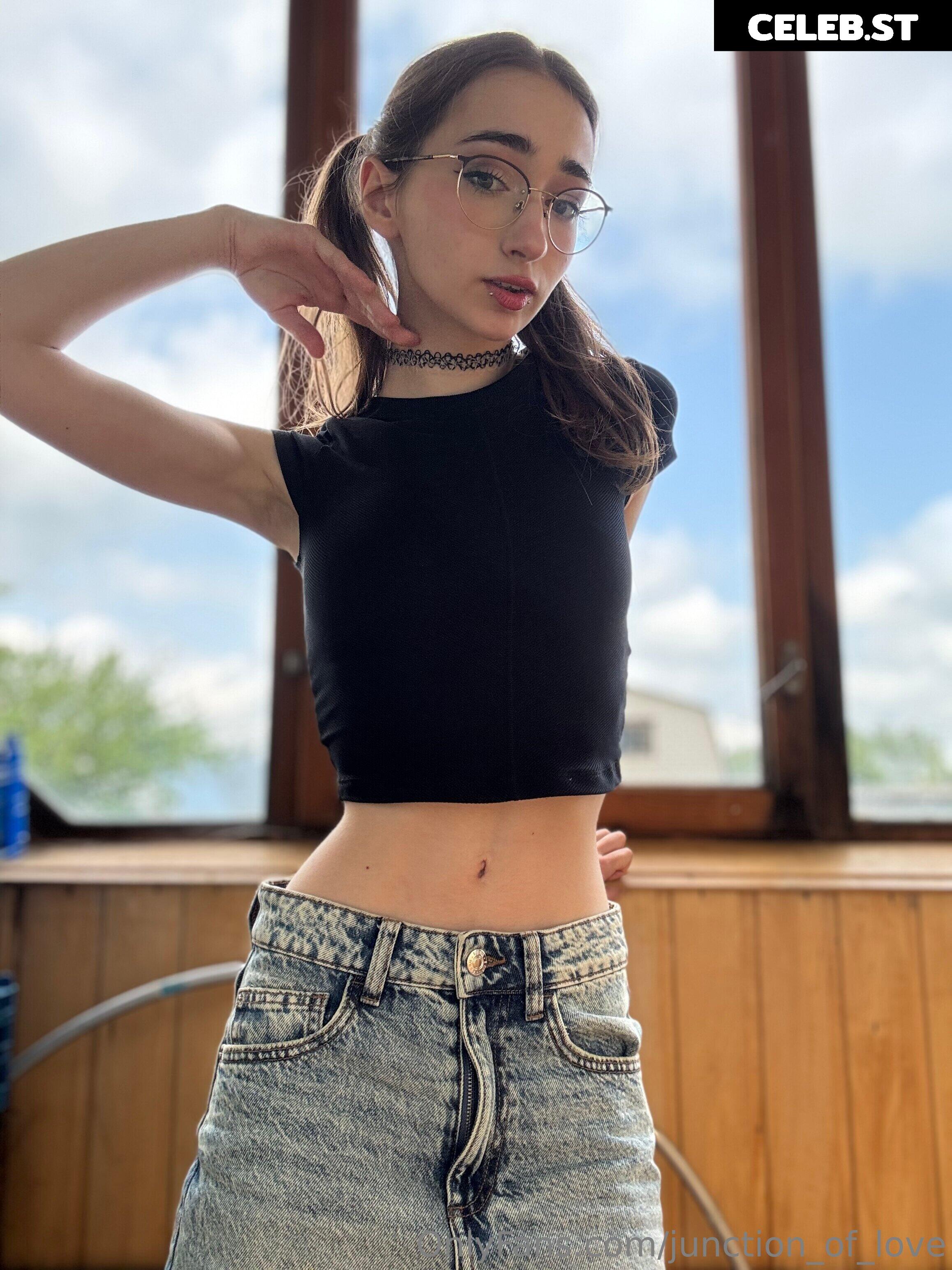 polly_bee1 Image 14361463