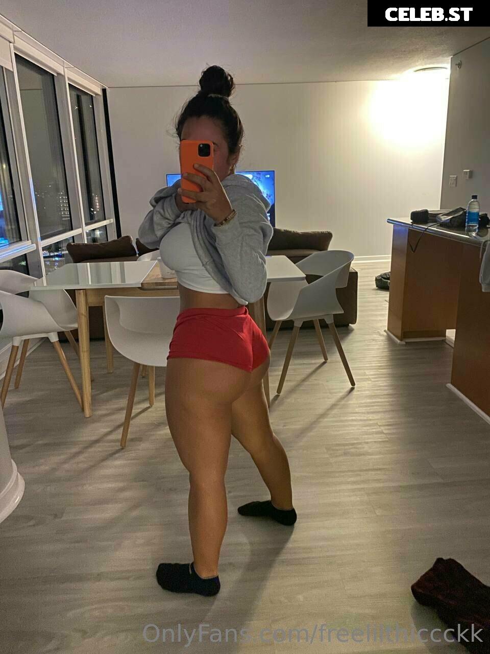 freelilthiccckk Image 14376068