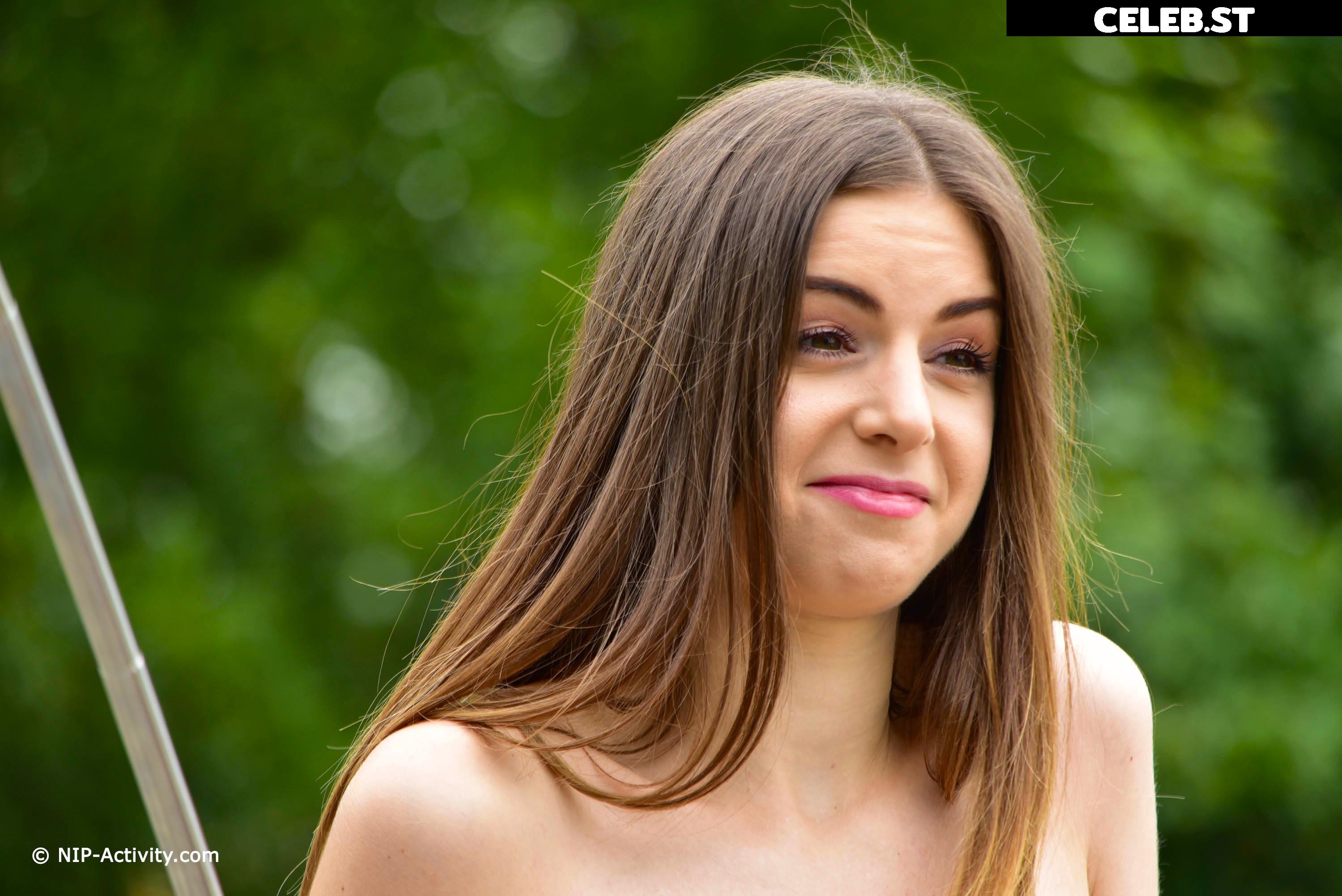Stella Cox Image 1420489
