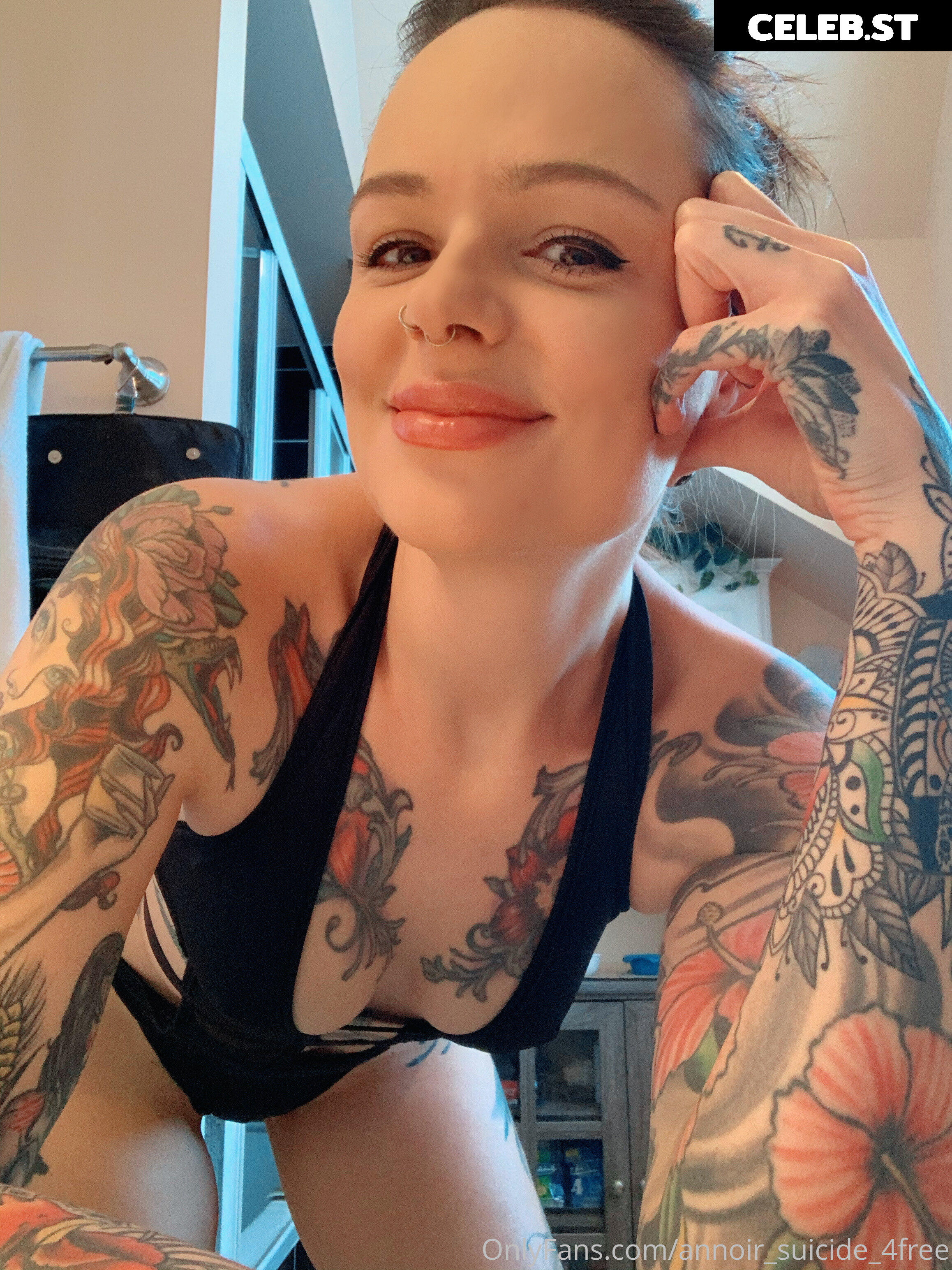 annoir_suicide_4free Image 14291602