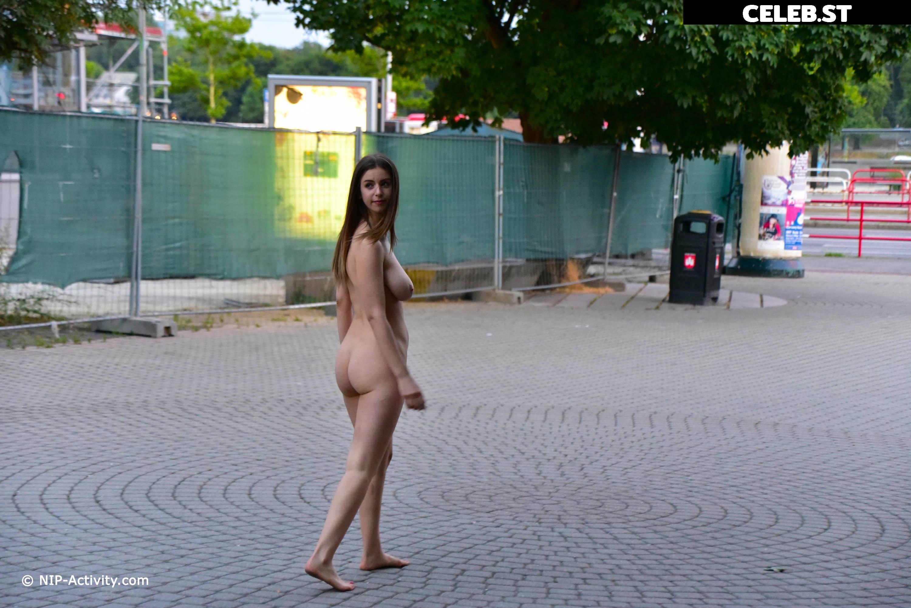 Stella Cox Image 1410868