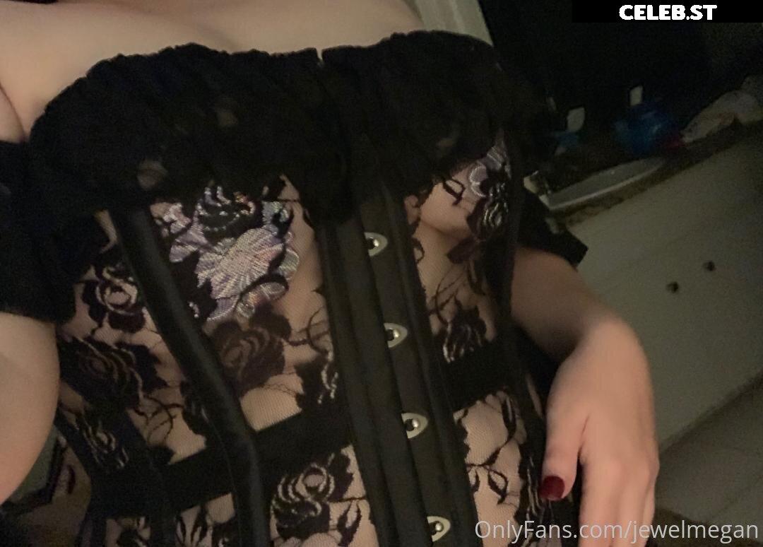 jewelmegan Image 14105114
