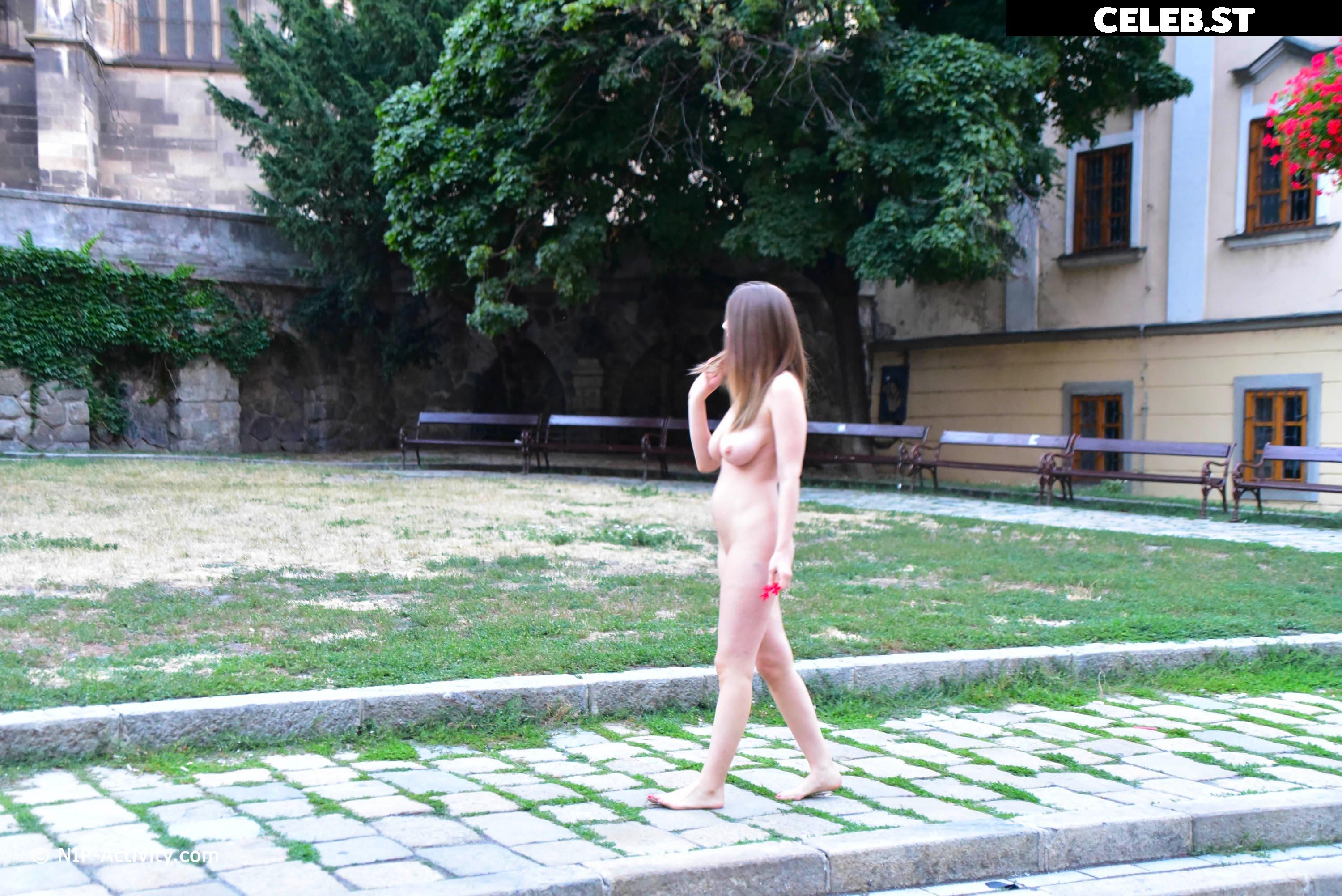 Stella Cox Image 1404928