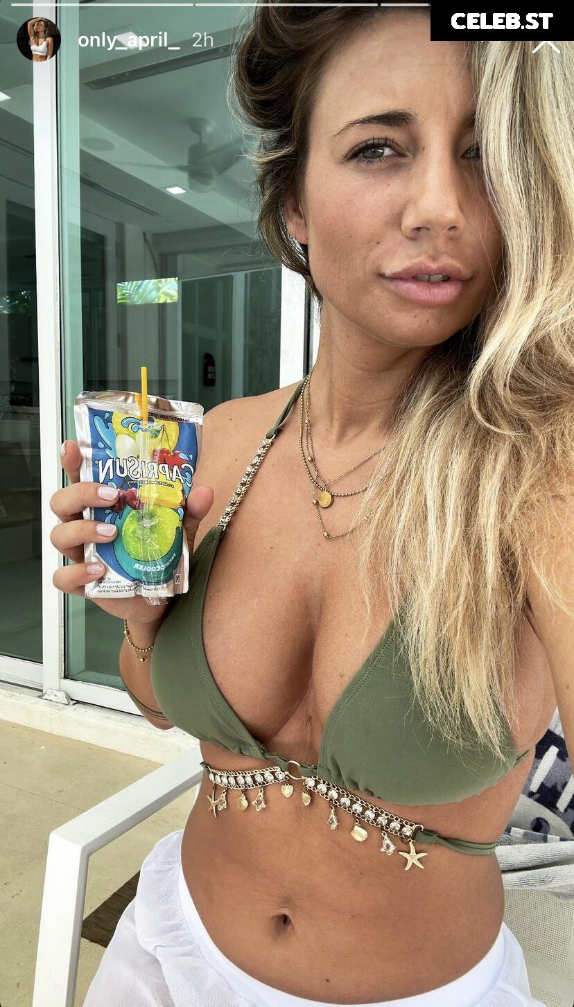 April Carter Image 1409454