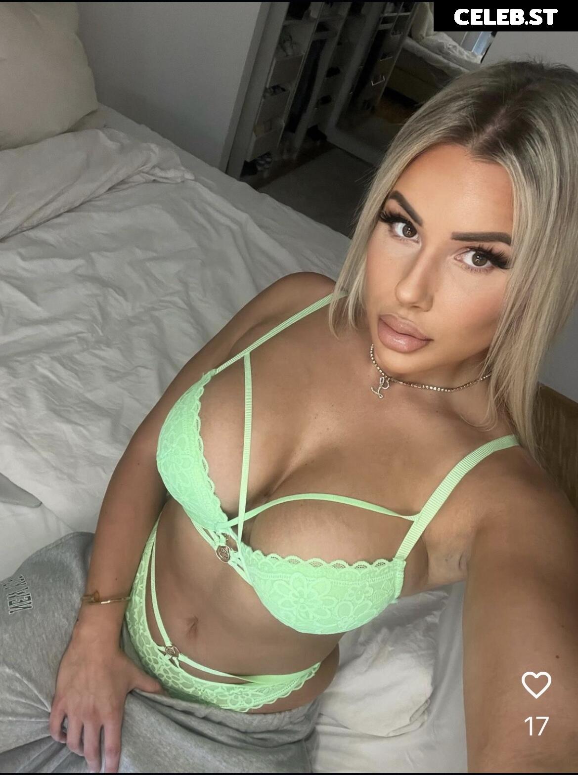 Laura Lettgen Image 1593550