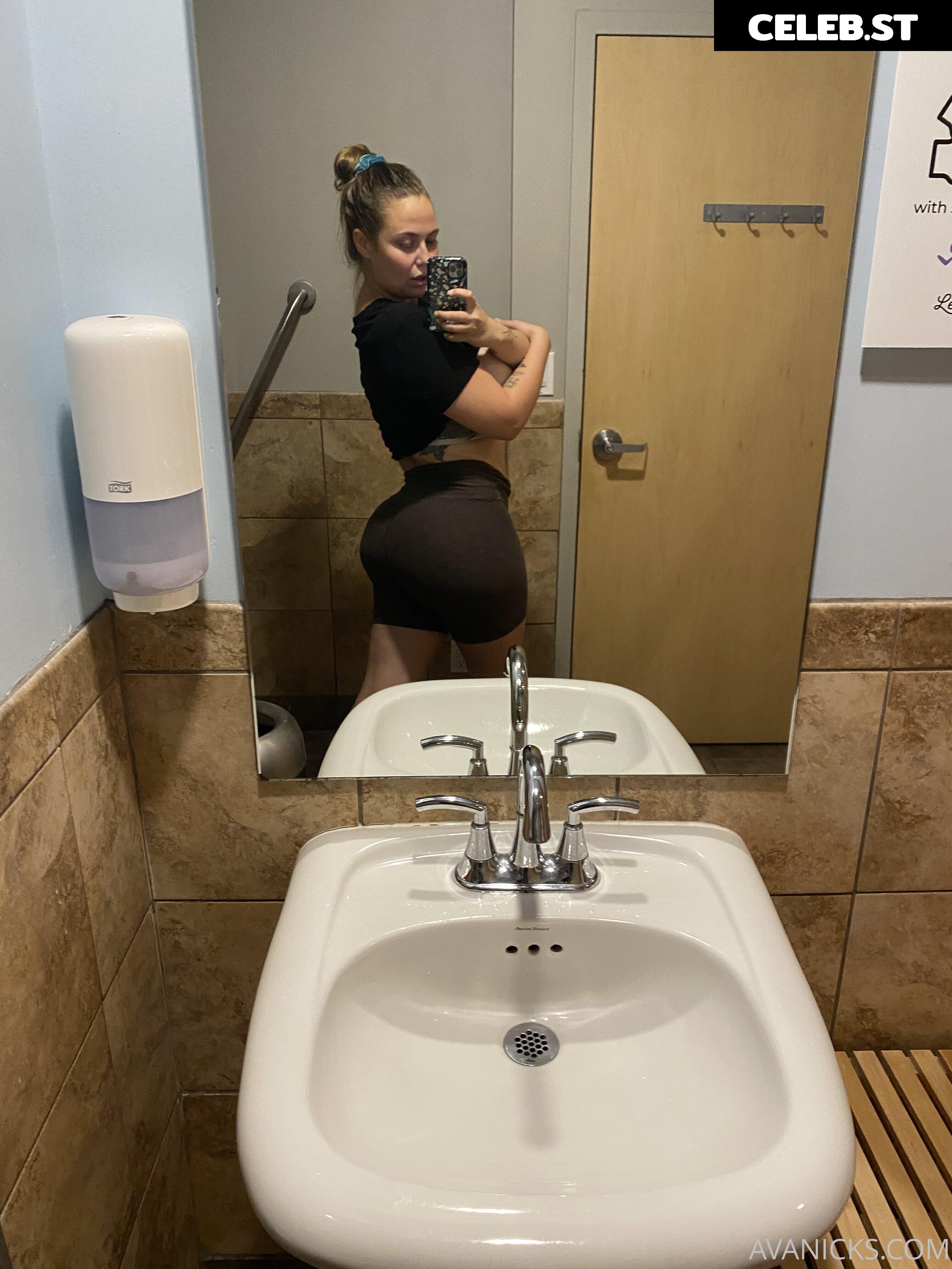 Ava Nicks Image 156630