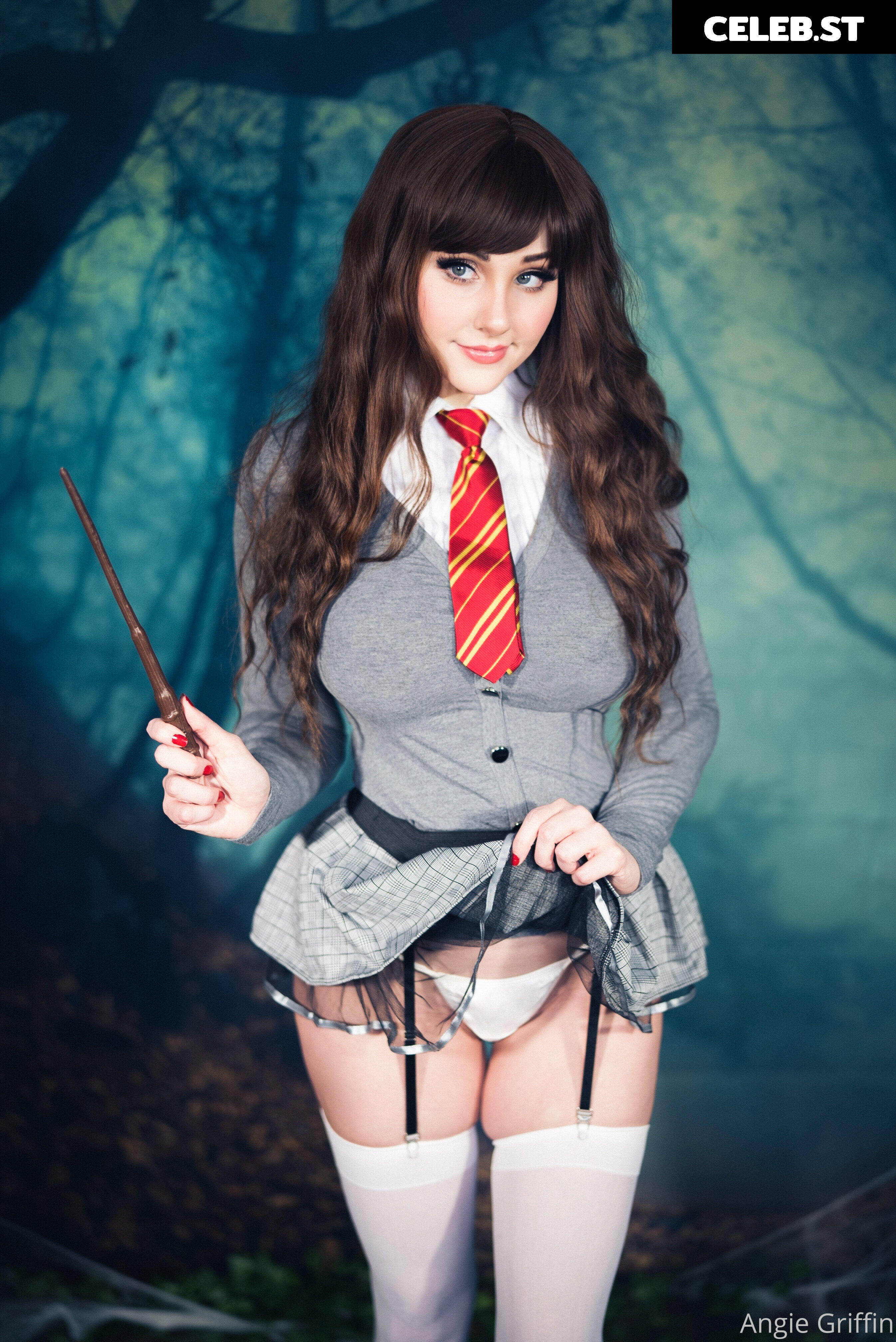 Angie Griffin Image 1691050