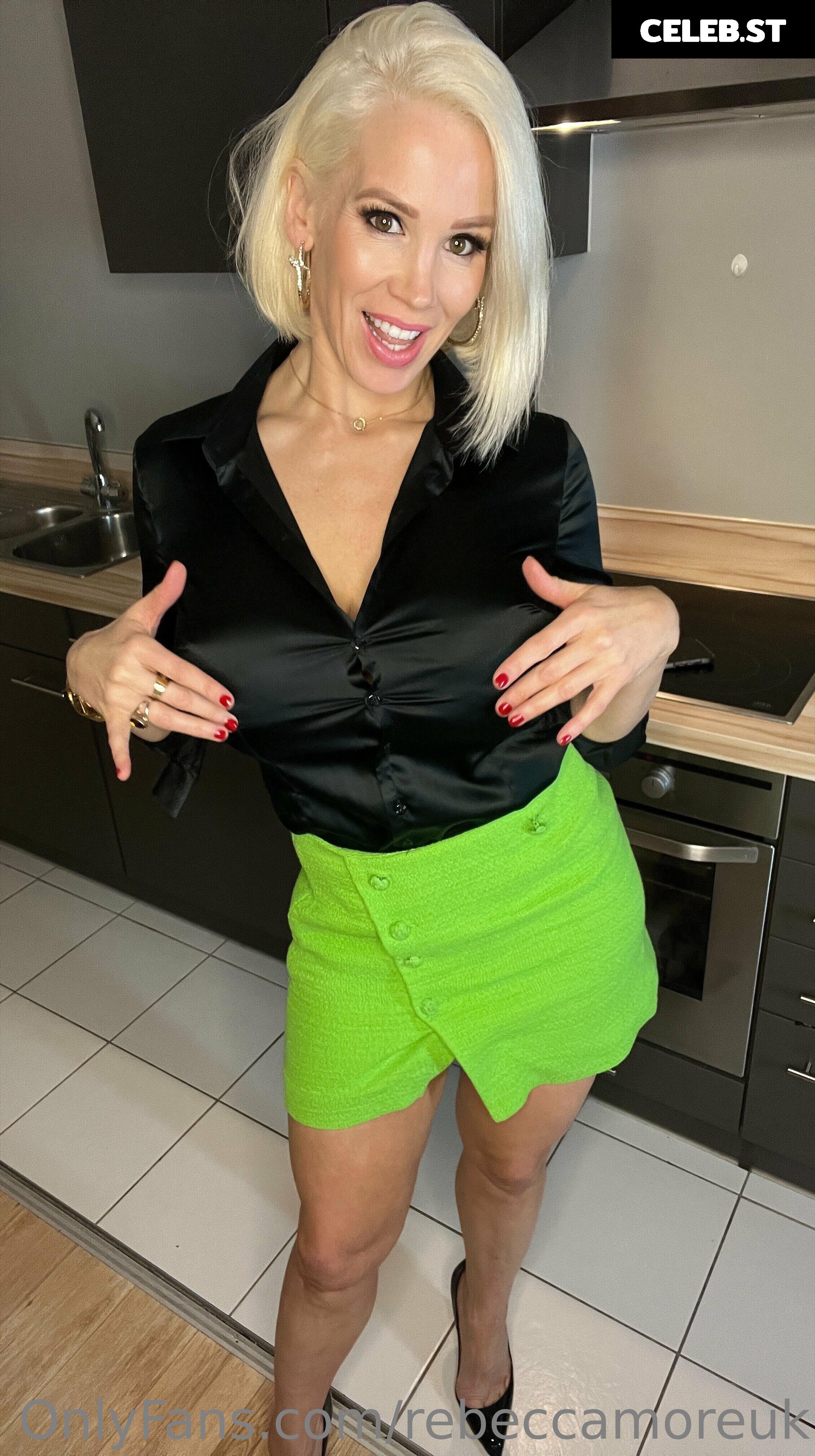 rebeccamoreuk Image 16855538