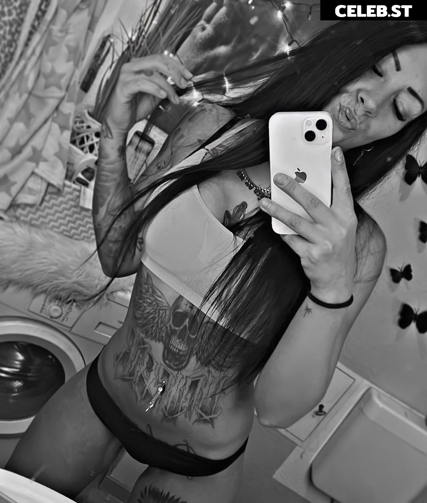 sunny_black1312 Image 1685240