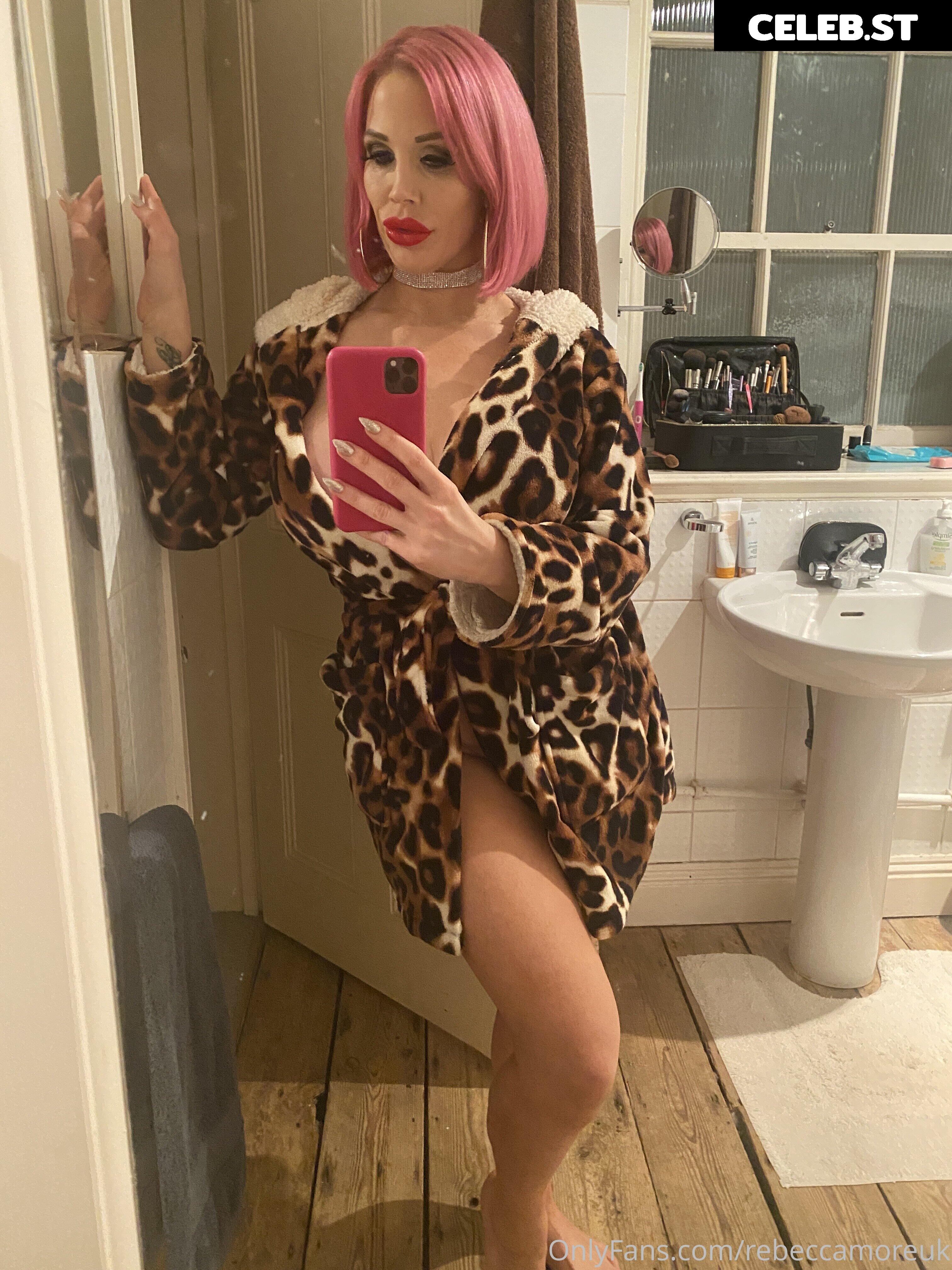 rebeccamoreuk Image 16875653