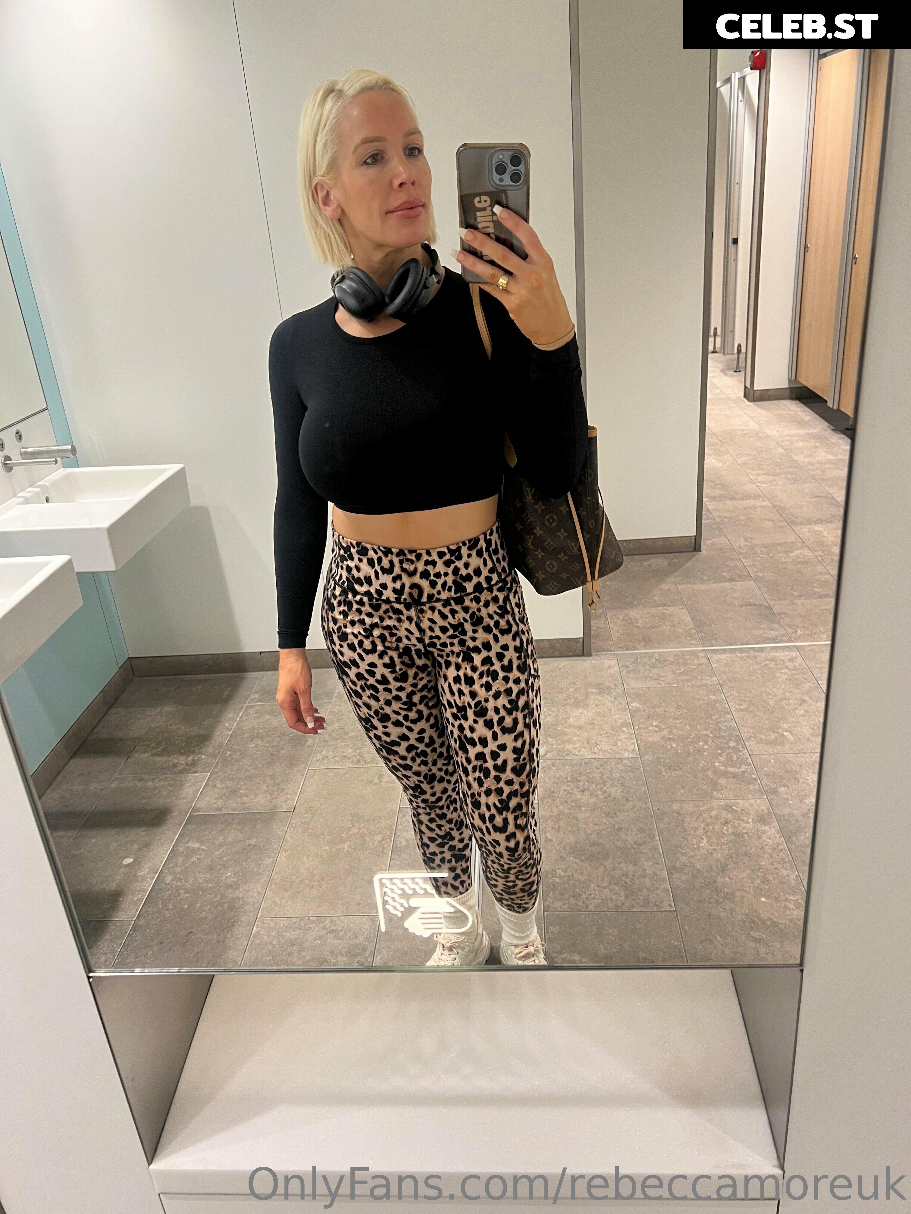 rebeccamoreuk Image 16849249