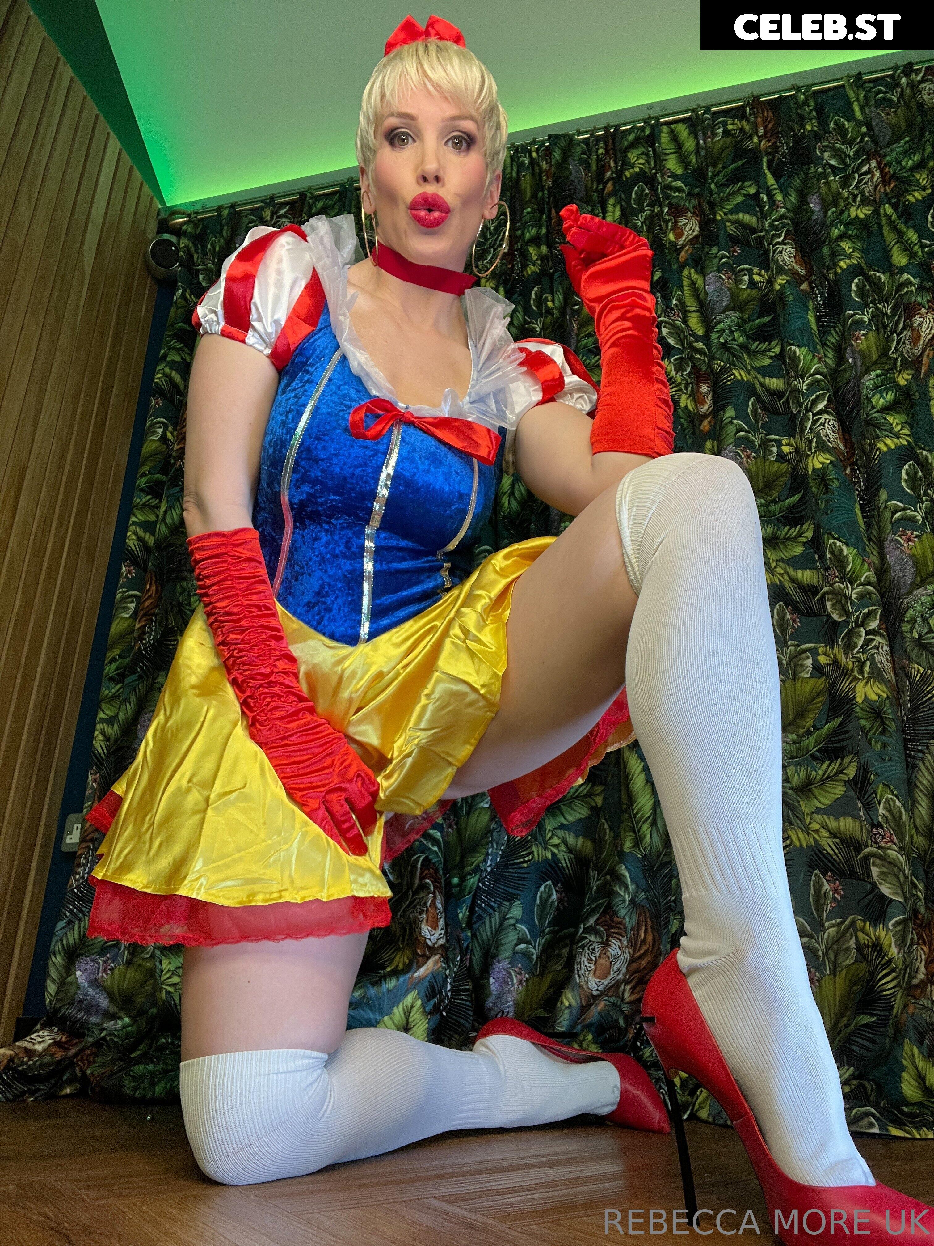 rebeccamoreuk Image 16806574