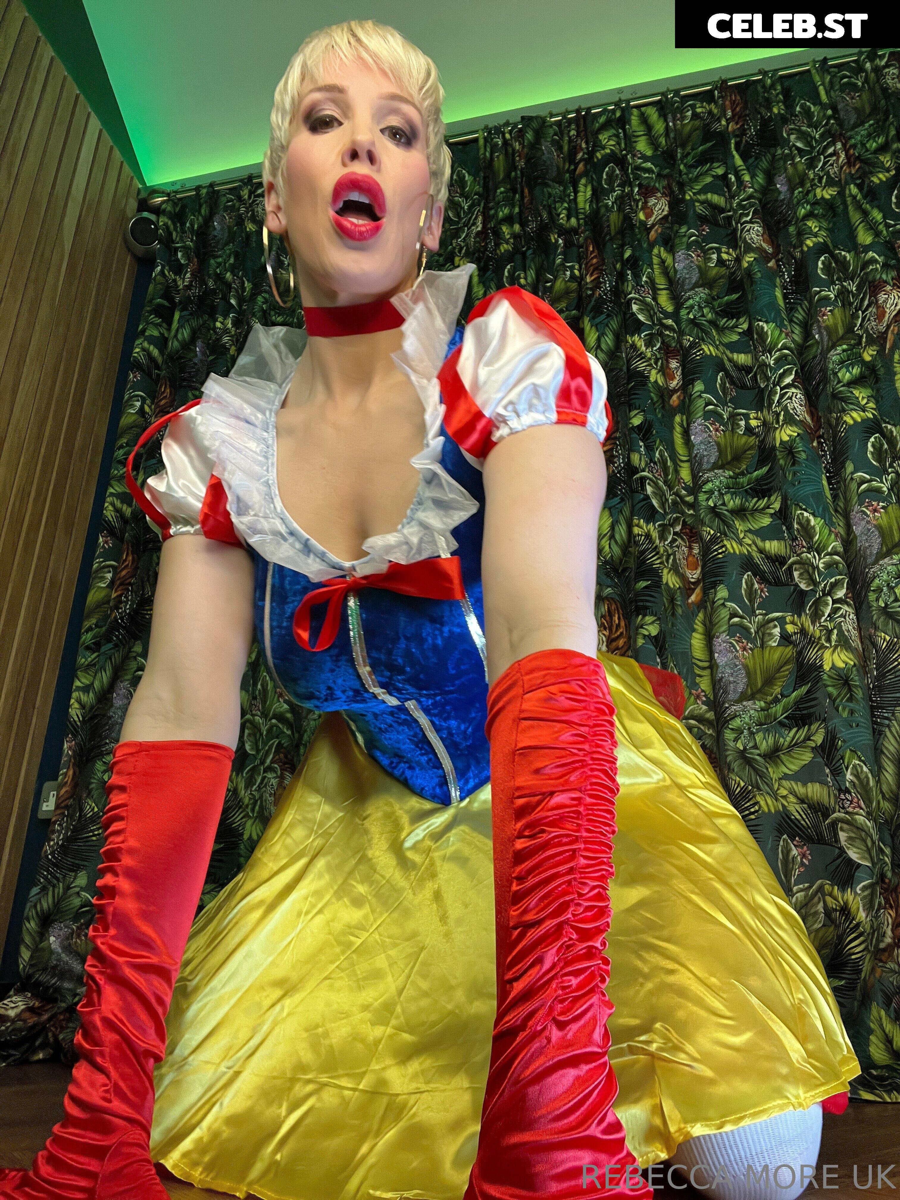 rebeccamoreuk Image 16806455