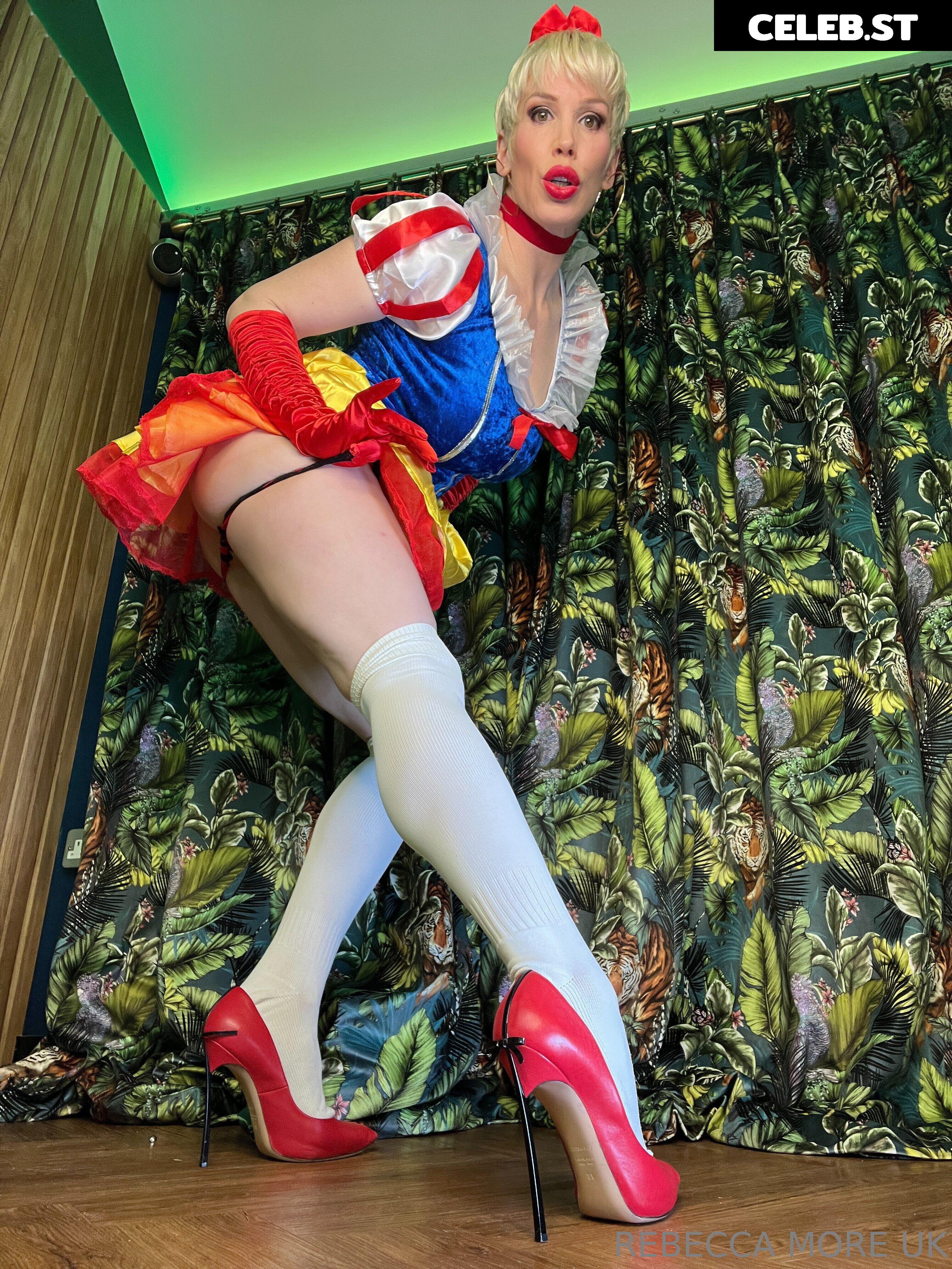 rebeccamoreuk Image 16806367