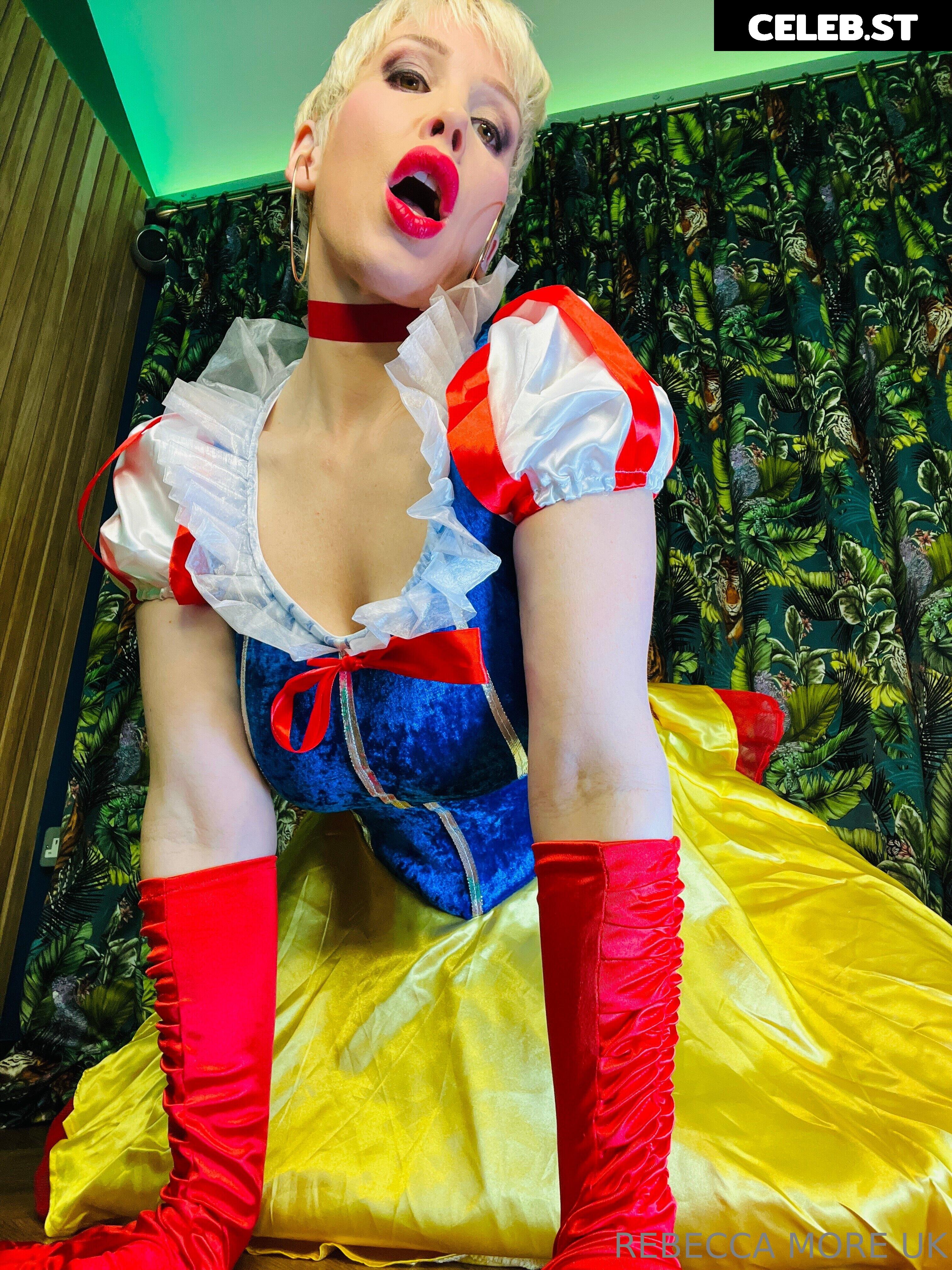 rebeccamoreuk Image 16806350