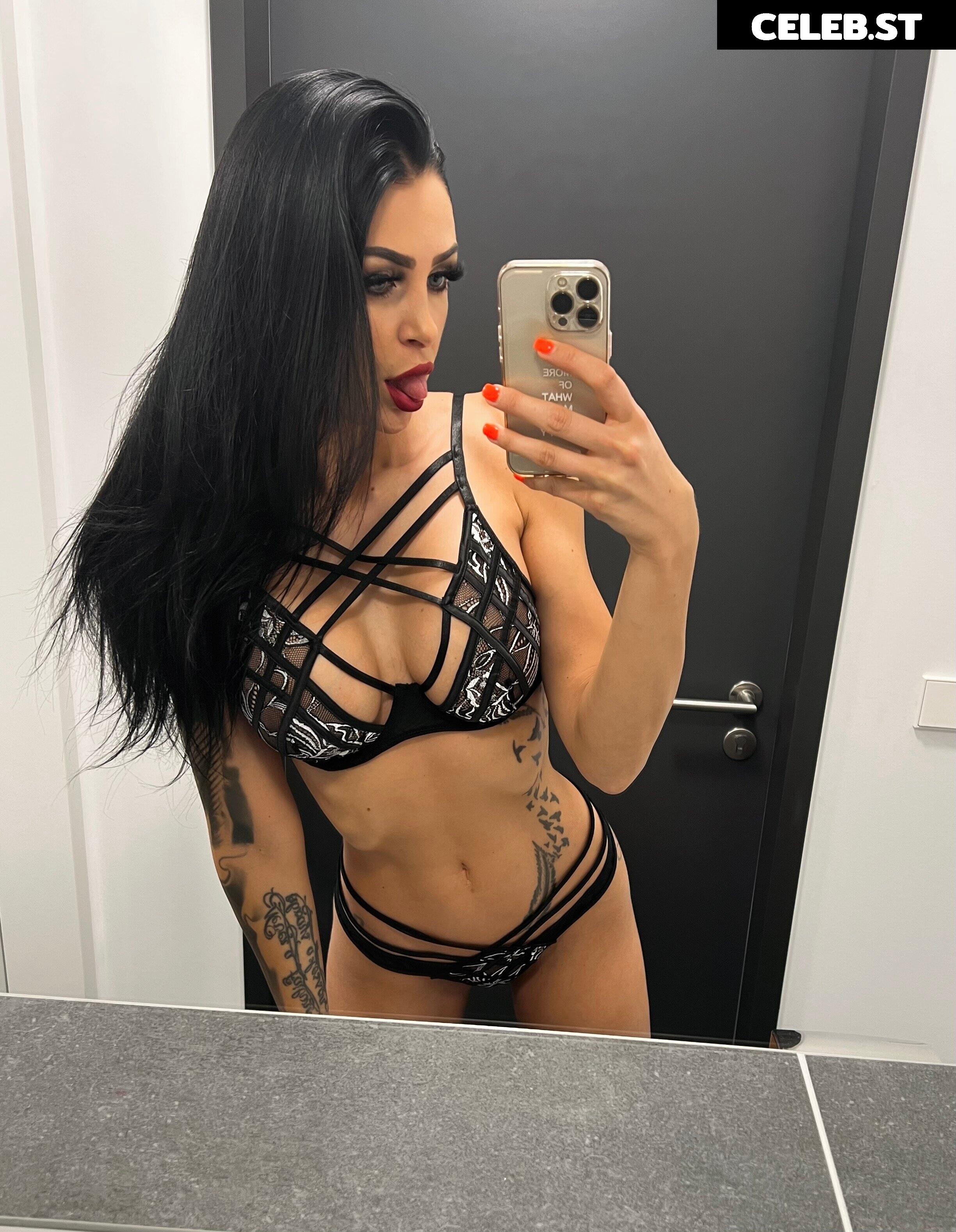 Selina Fox Image 1688092