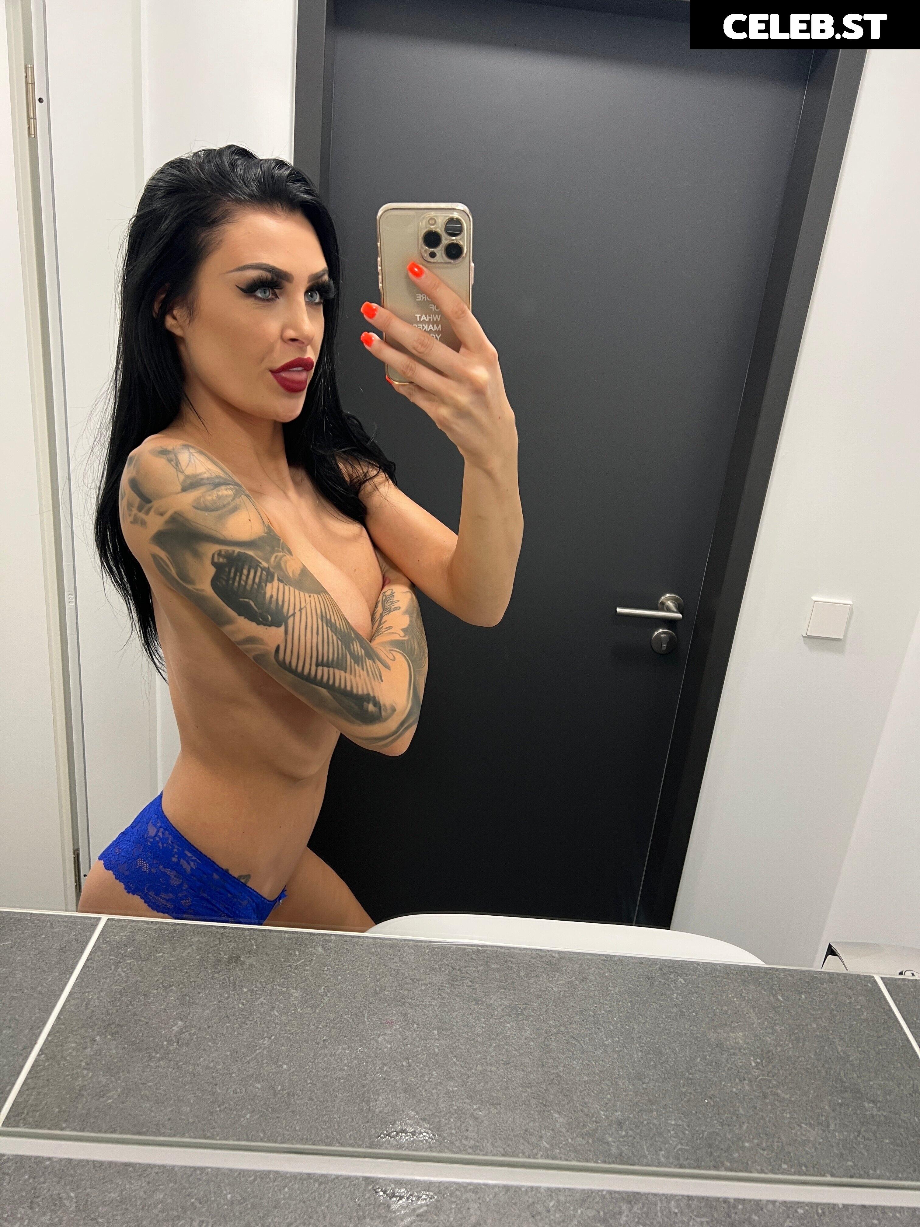 Selina Fox Image 1688254