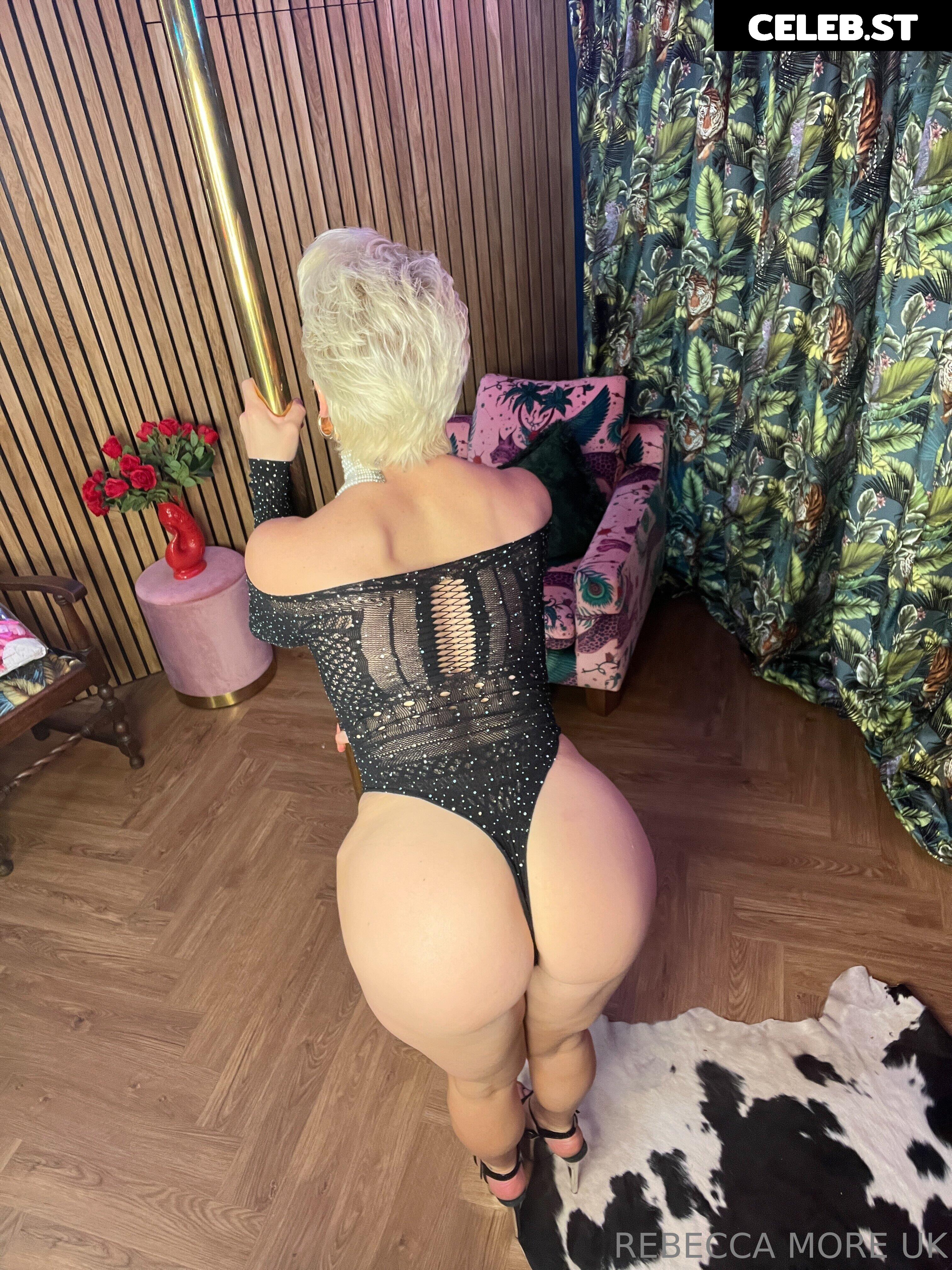 rebeccamoreuk Image 16792830