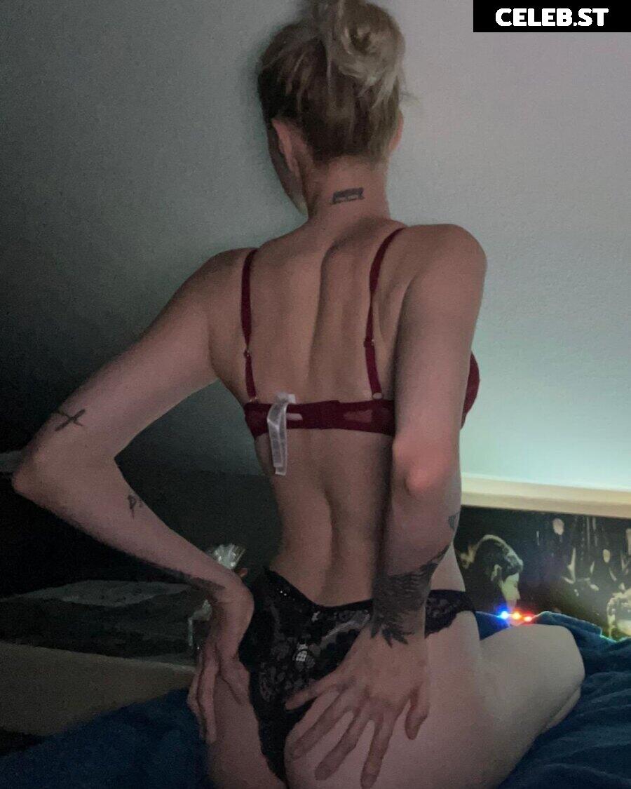 Onlystina Image 1667208