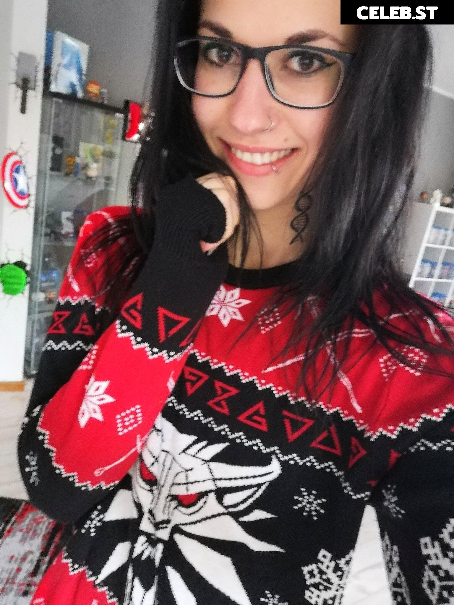 Elina_mj Image 1663341